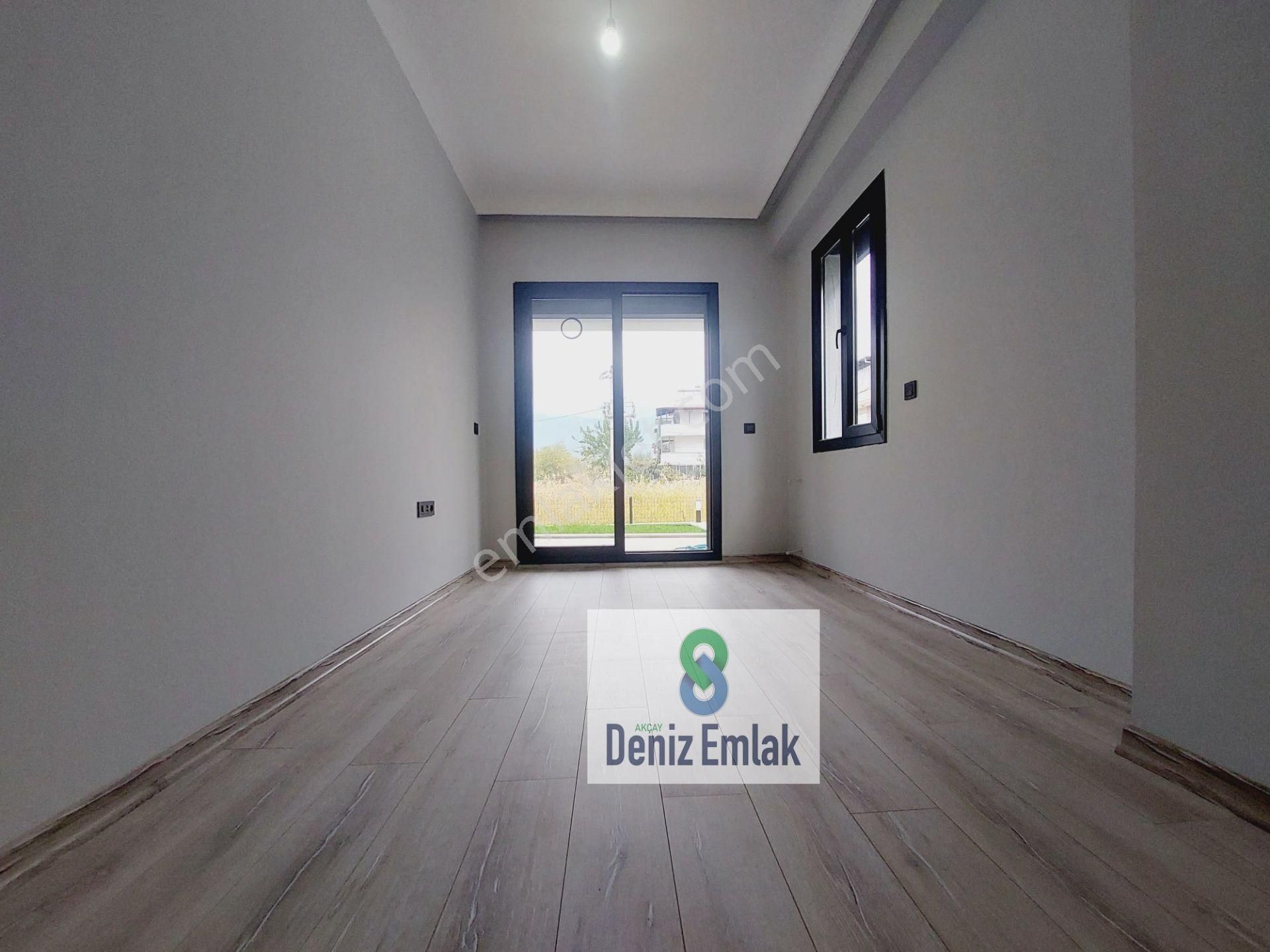 Denizden Akçayda Kendine Ait Bahçeli Satılık 2+1 Lüks Daire. - Görsel 5