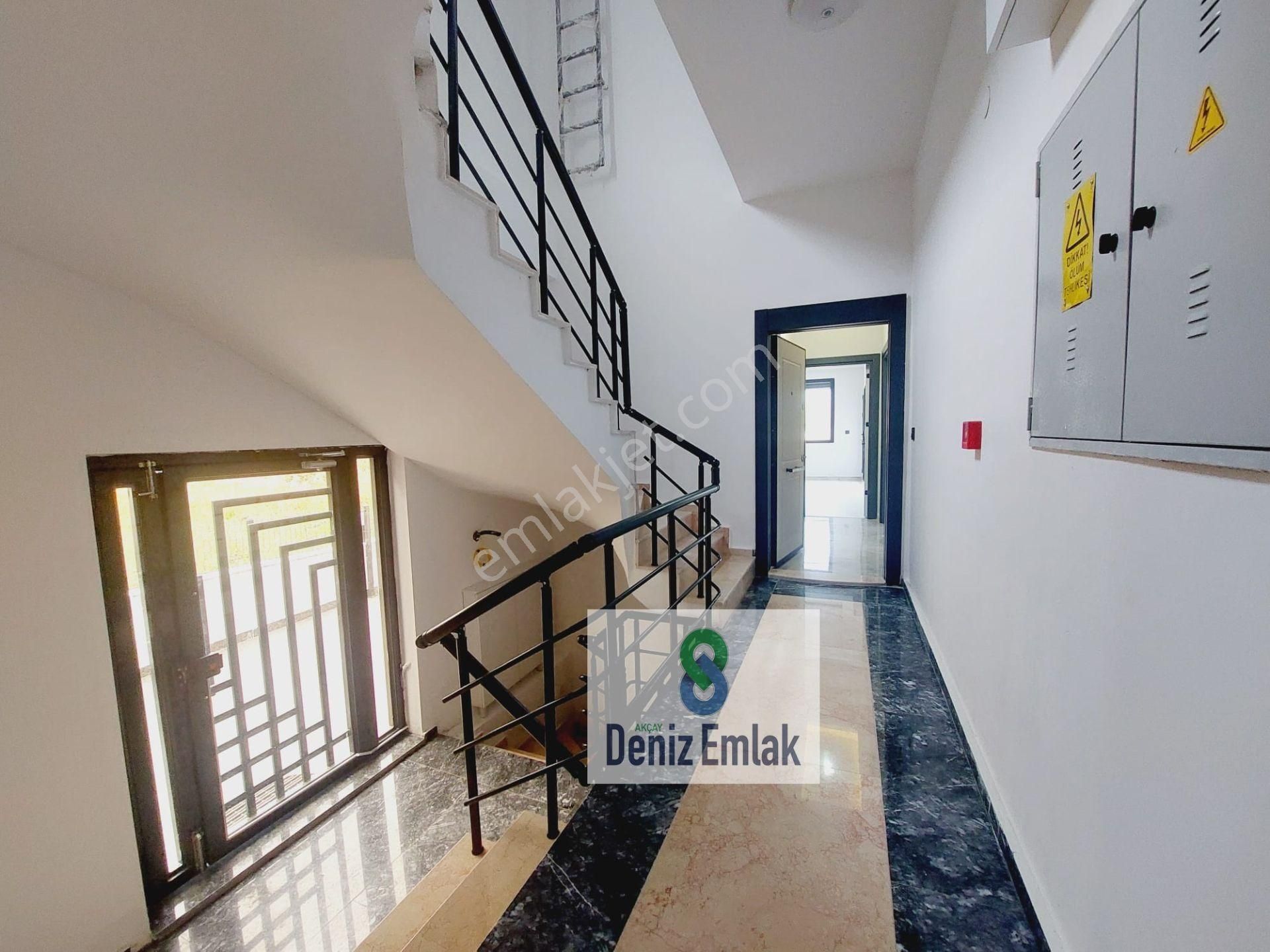 Denizden Akçayda Kendine Ait Bahçeli Satılık 2+1 Lüks Daire. - Görsel 35