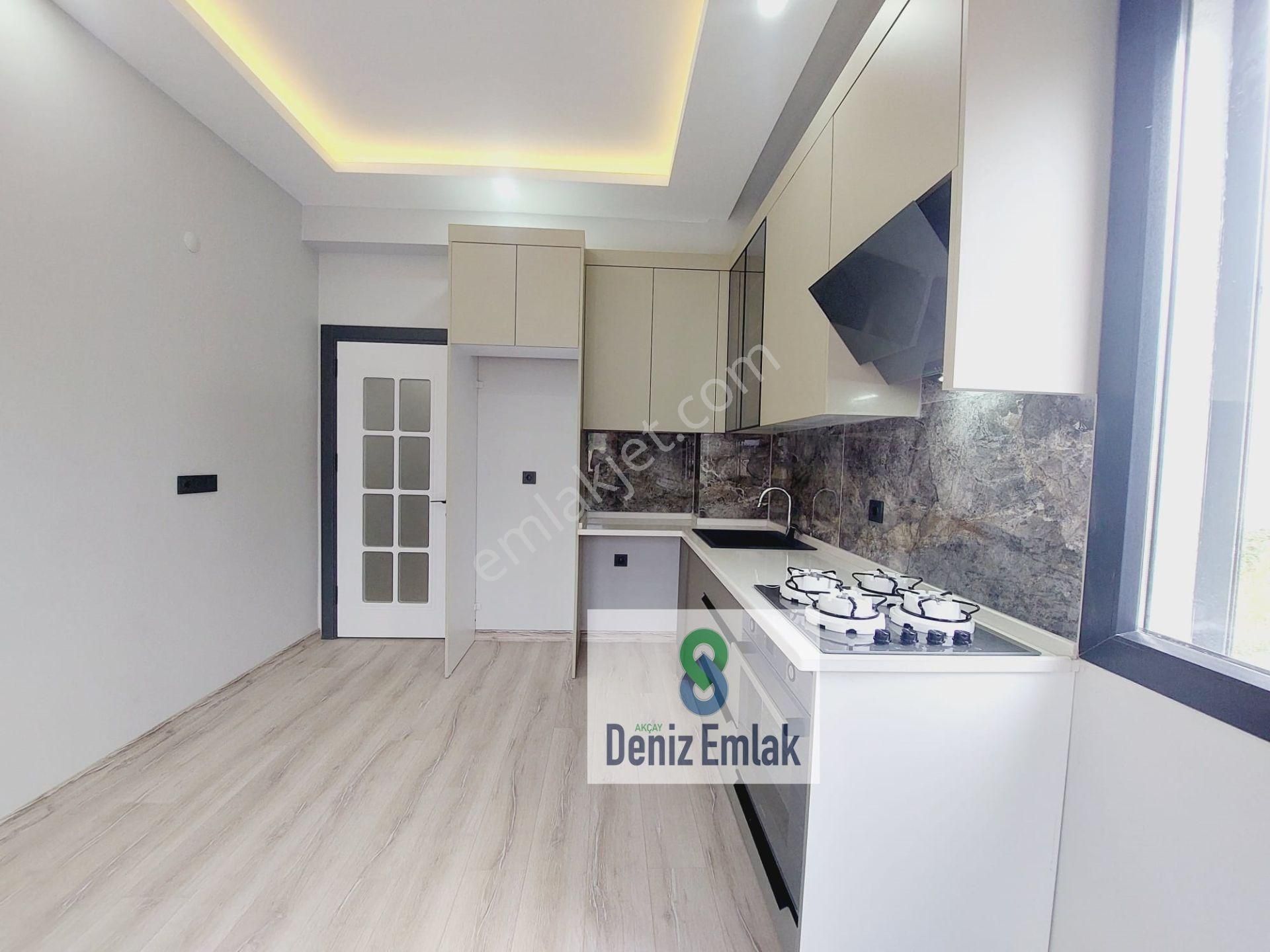 Denizden Akçayda Kendine Ait Bahçeli Satılık 2+1 Lüks Daire. - Görsel 8