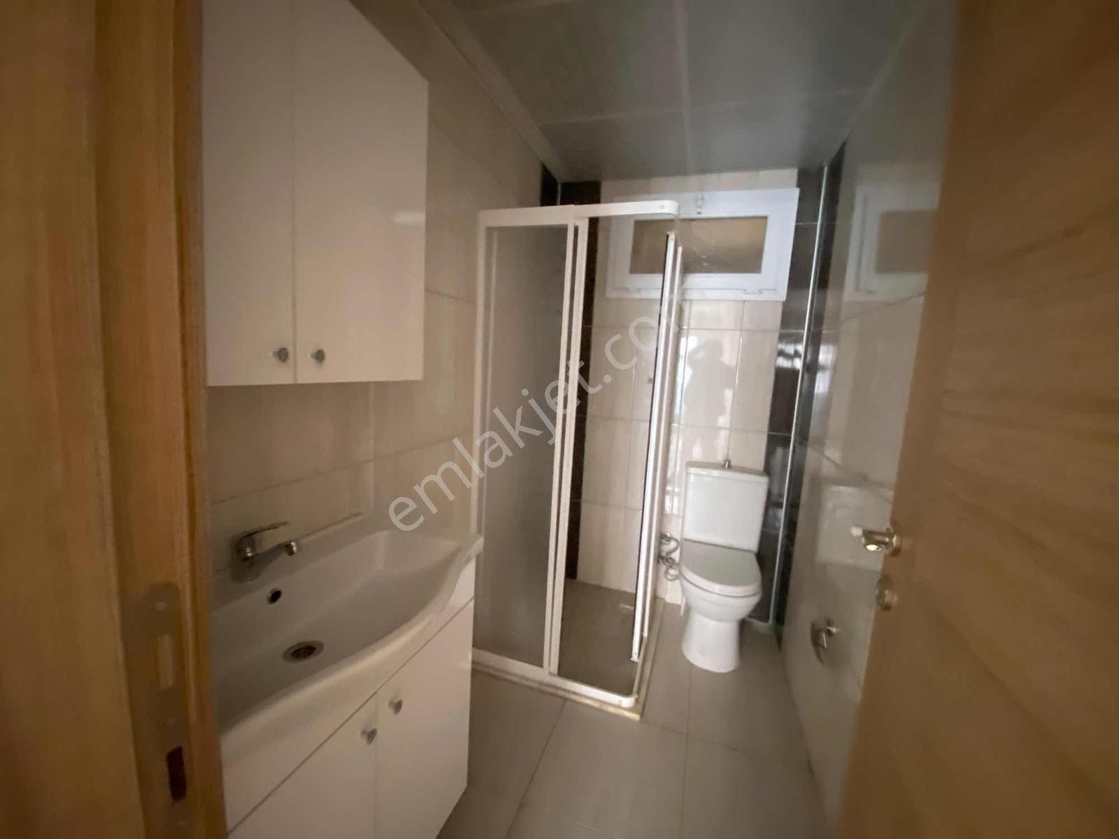 Kuşadası Davutlarda Ön Cepheli Çok Genşi 3+1 Daire - Görsel 13