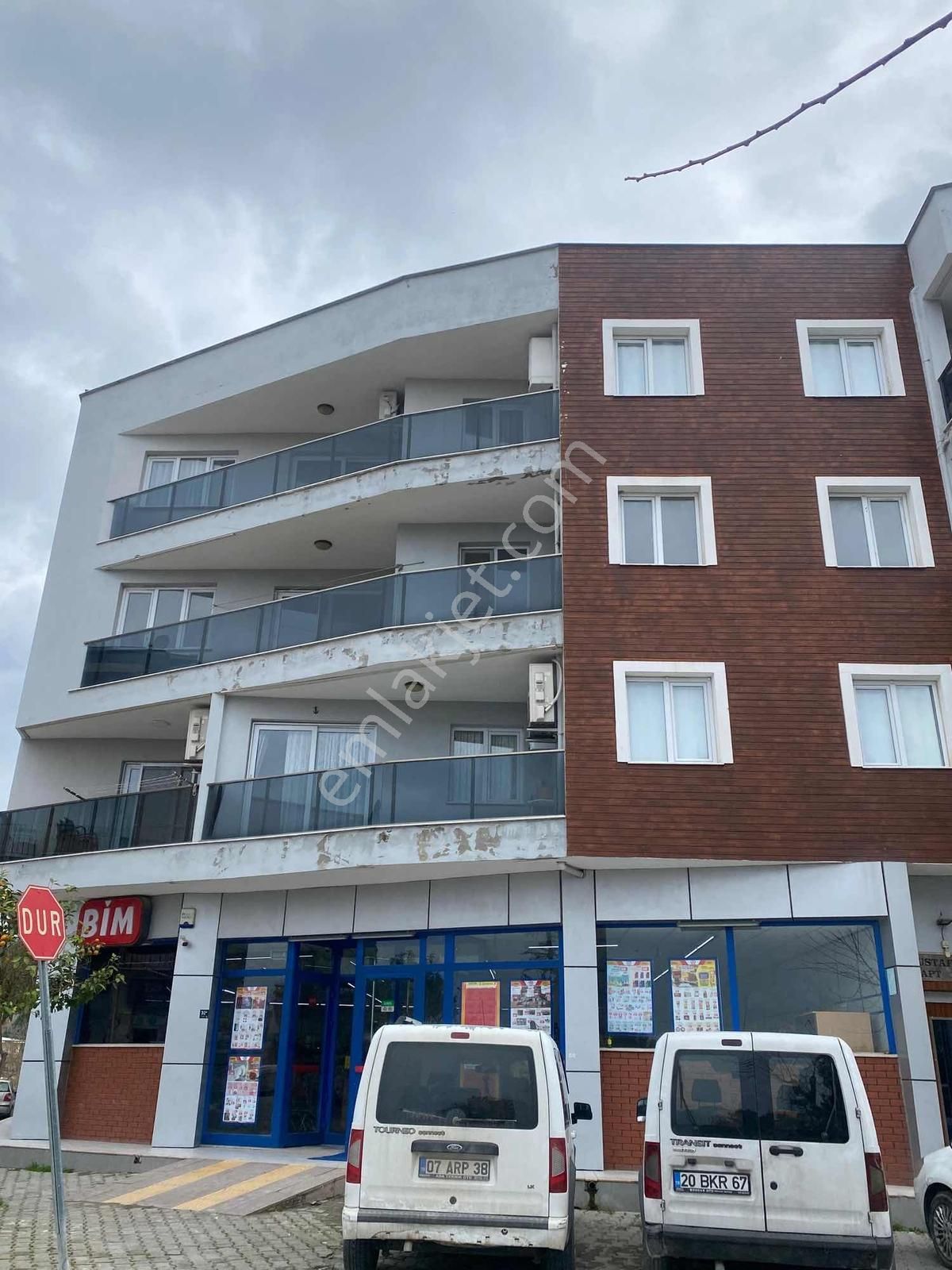 Kuşadası Davutlarda Ön Cepheli Çok Genşi 3+1 Daire