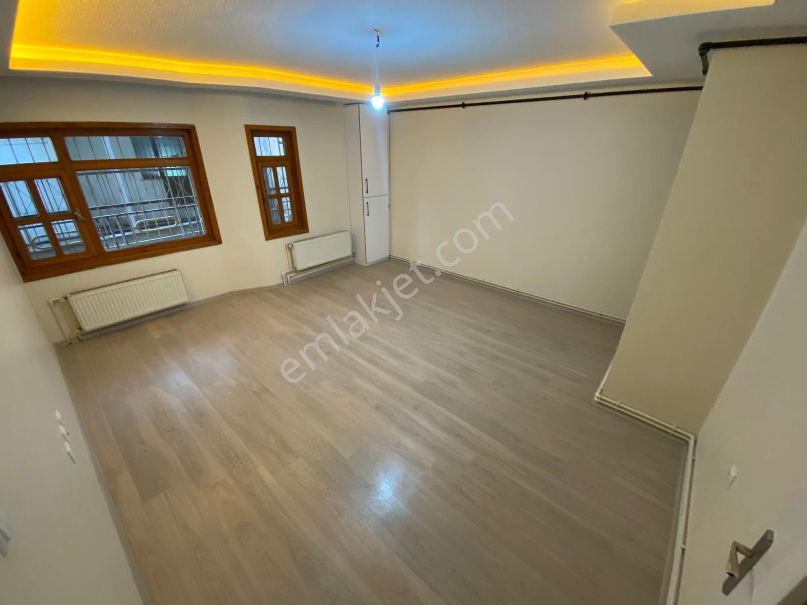 Aşagı Eglencede Kat Konumda 3+1 Yapılı Kot2 - Görsel 3