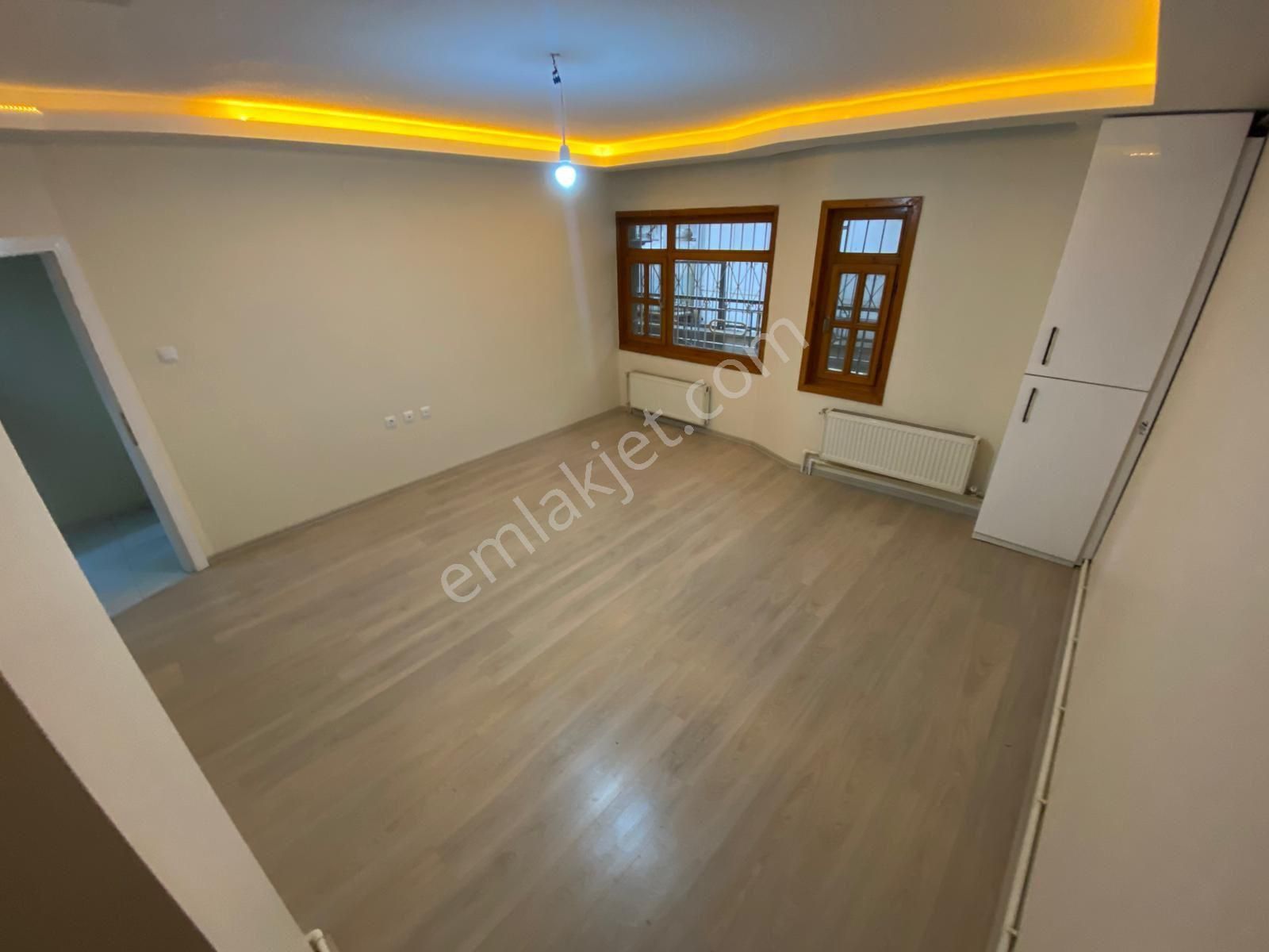 Aşagı Eglencede Kat Konumda 3+1 Yapılı Kot2 - Görsel 2