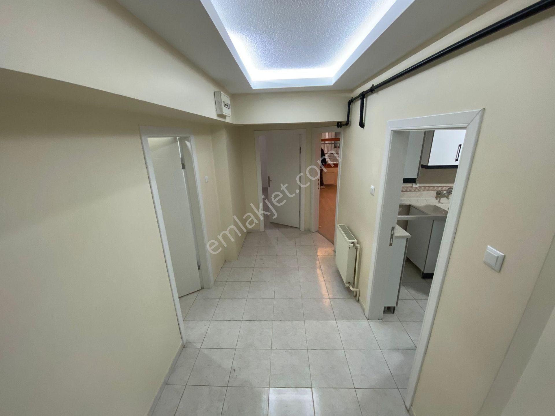 Aşagı Eglencede Kat Konumda 3+1 Yapılı Kot2 - Görsel 20