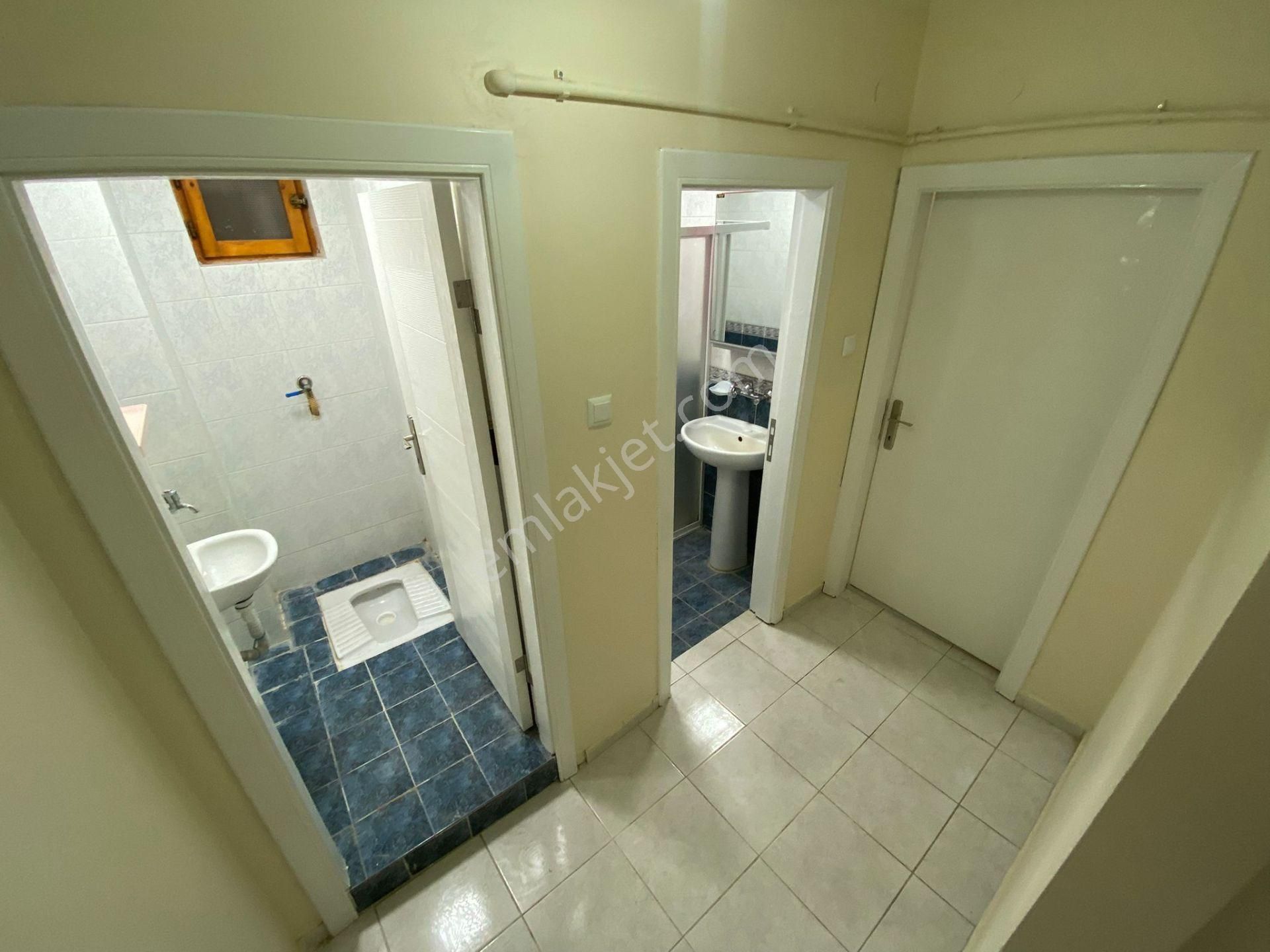 Aşagı Eglencede Kat Konumda 3+1 Yapılı Kot2 - Görsel 16