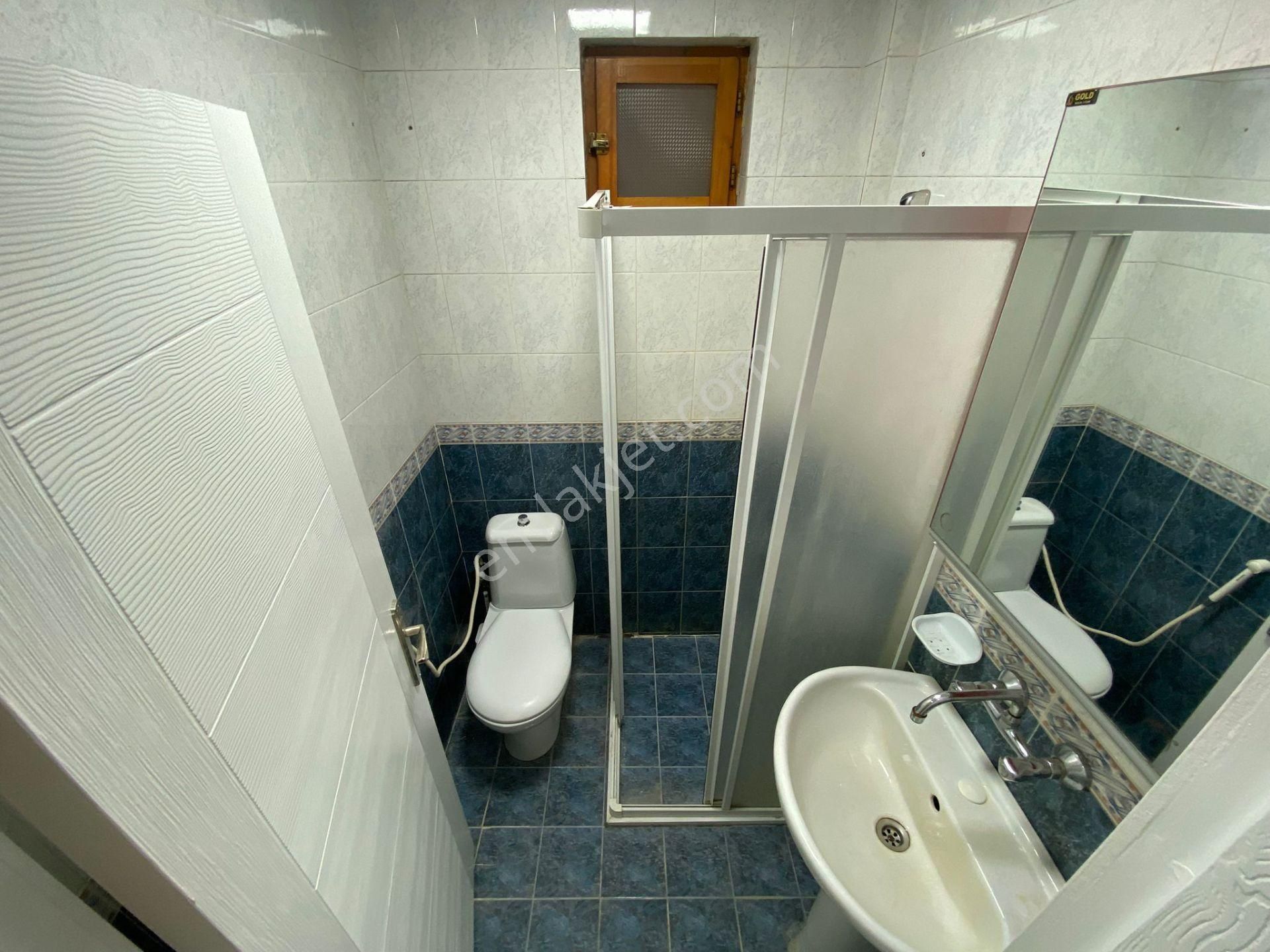 Aşagı Eglencede Kat Konumda 3+1 Yapılı Kot2 - Görsel 11