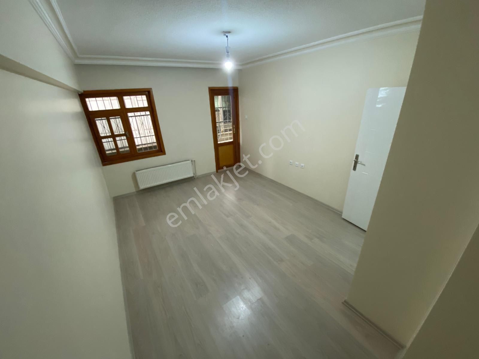 Aşagı Eglencede Kat Konumda 3+1 Yapılı Kot2 - Görsel 12