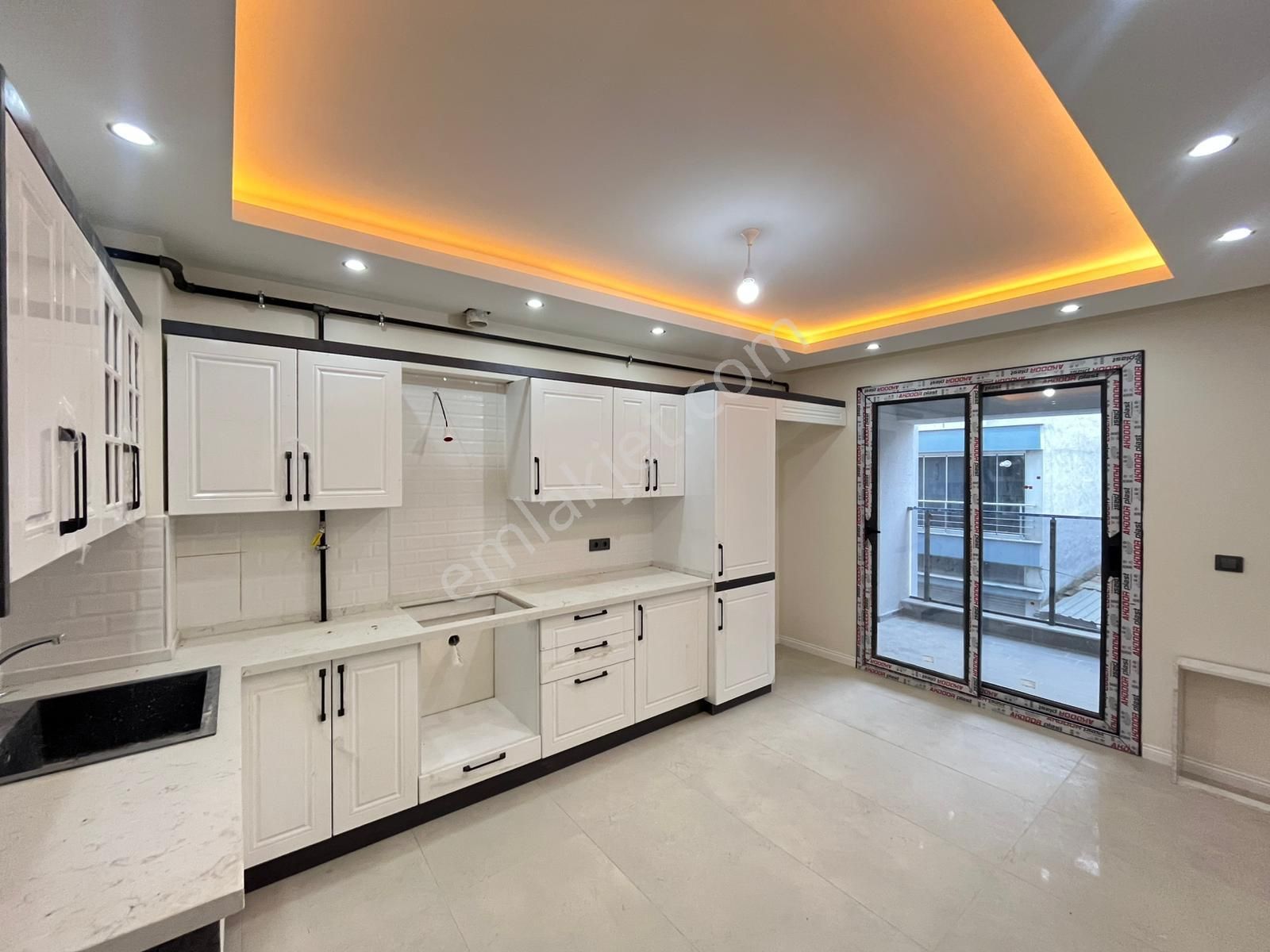 Turan Mahallesi Merkezi Konumda Sıfır Lüks 3+1 Satılık Daire - Görsel 11