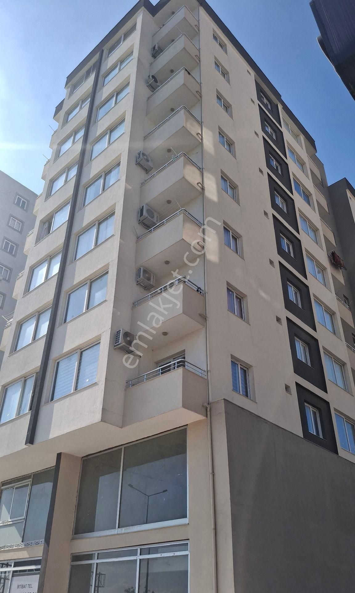 Getirisi Yüksek**3 Adet 1+1**bil.tekn.üniv Yanı**bulvar Üzeri