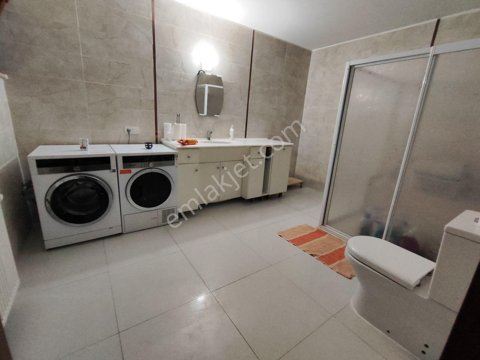 Remax Palastan Başiskele Ünikent Karşıyaka Evleri 6+1 Satılık - Görsel 21
