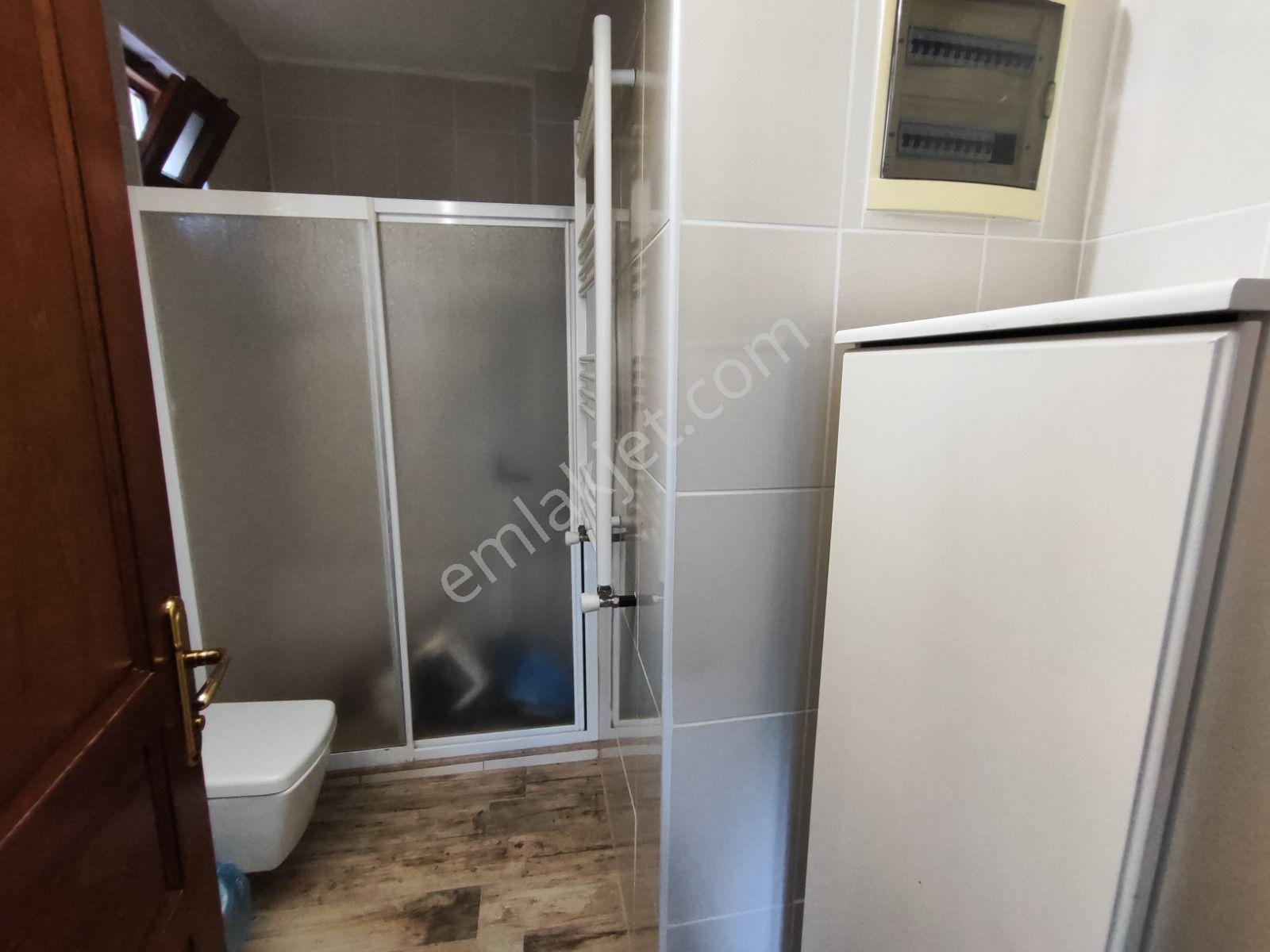 Remax Palastan Başiskele Ünikent Karşıyaka Evleri 6+1 Satılık - Görsel 27