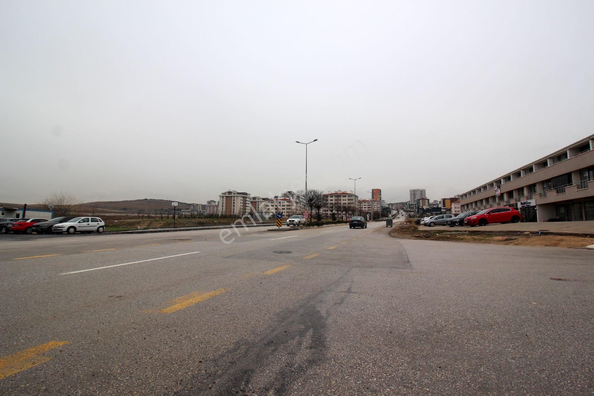 Emre Emlak'tan Bağlıca'da Dubleks Satılık 1+1 Loft Daire - Görsel 20