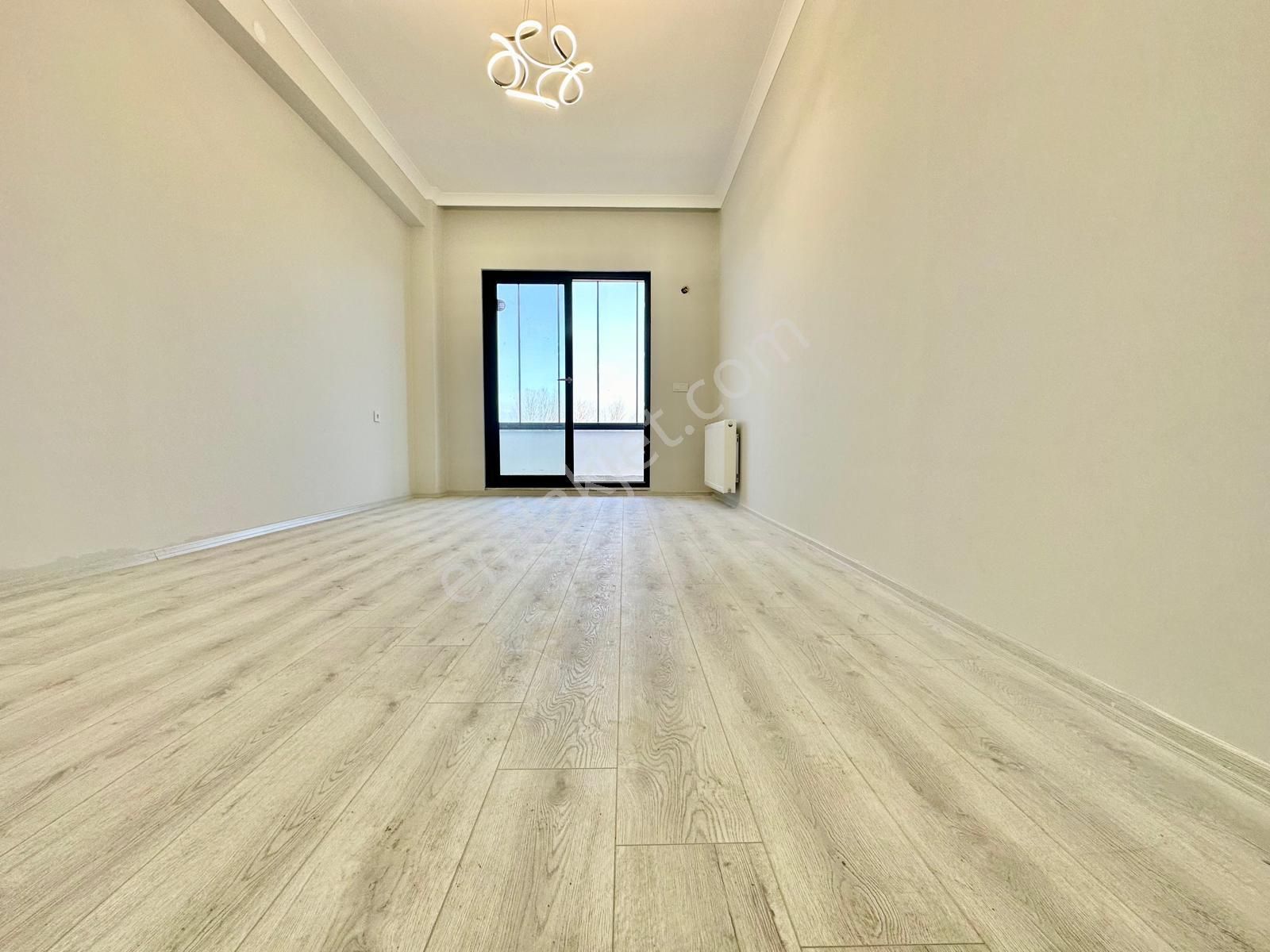 ⭐akçay Emlaktan⭐altınkumda Ebeveyn Banyolu Arakat Şık Tasarımlı Ön Cephe Satılık 2+1 Lüks Daire - Görsel 24
