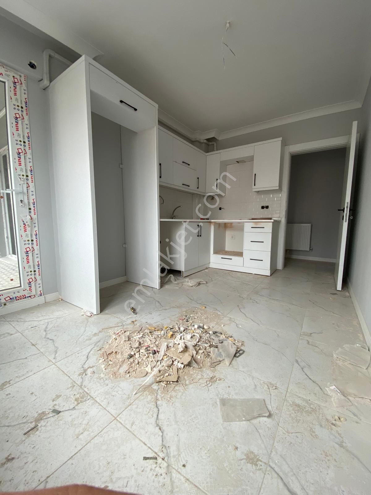 Vizyon Gayrimenkul'den Reşatbey'de 2+1 Ara Kat - Görsel 8