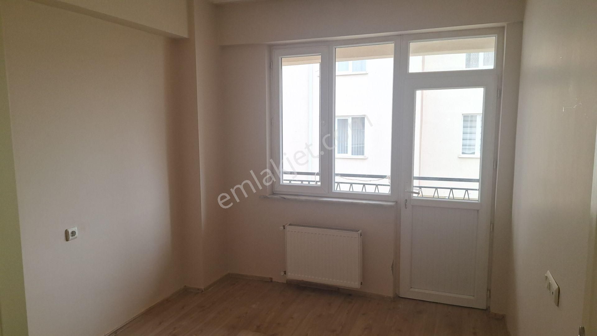 Century 21 Vizyon'dan Batıkent Mah.de Kiralık 3+1 Daire - Görsel 12