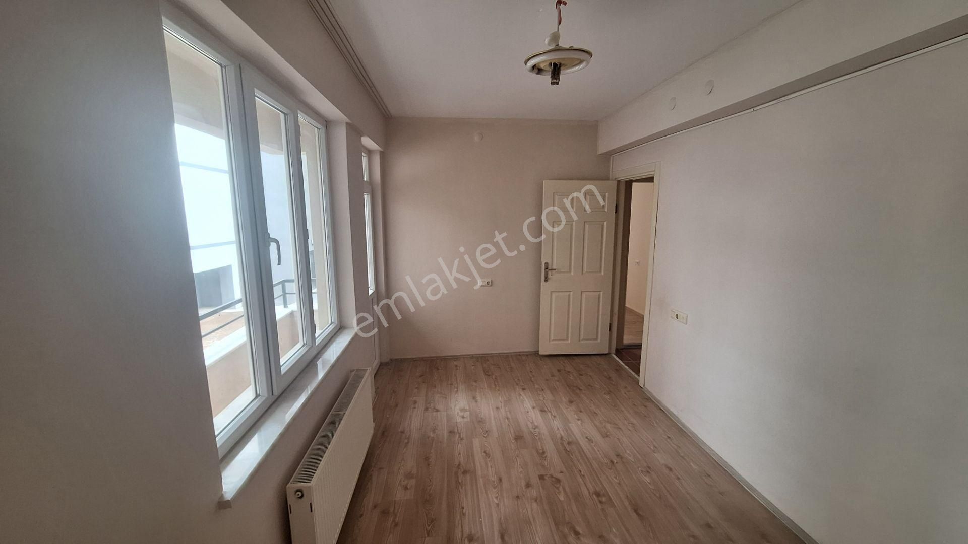 Century 21 Vizyon'dan Batıkent Mah.de Kiralık 3+1 Daire - Görsel 20