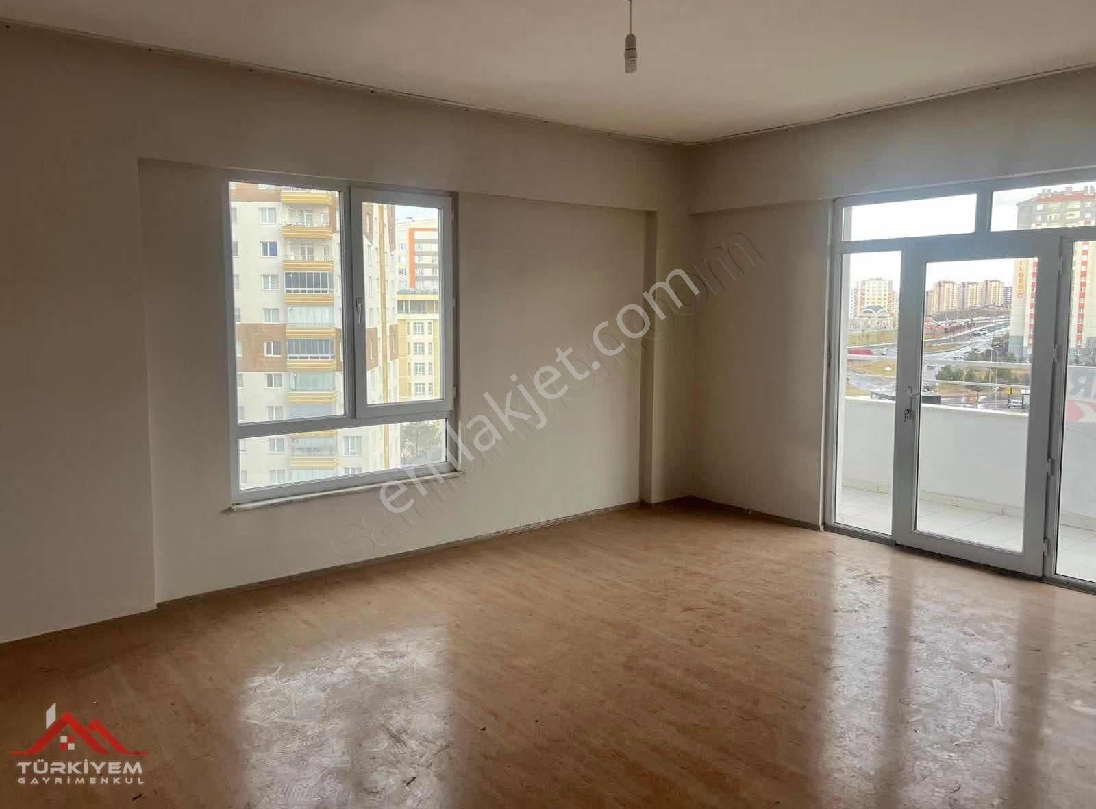 İldem Sağlık Ocağı Yanında 3+1 Ara Kat Satılık Daire - Görsel 3
