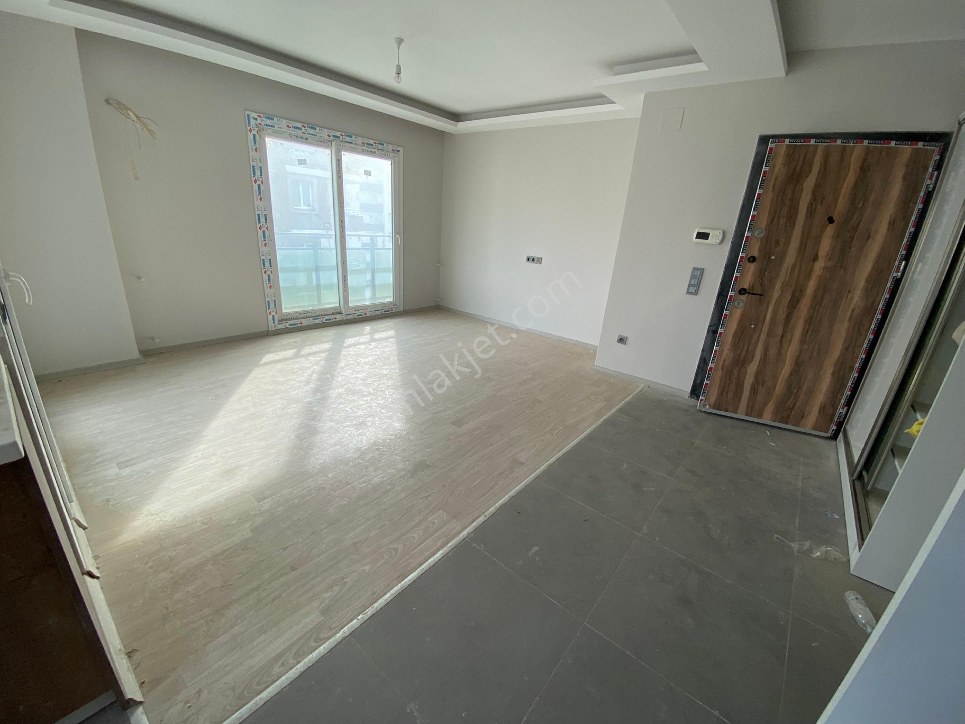 Atc'den Gültepe'de Üniversite Yanı-caddeye Yakın Kombili 2+1 Kiralık Daire - Görsel 5