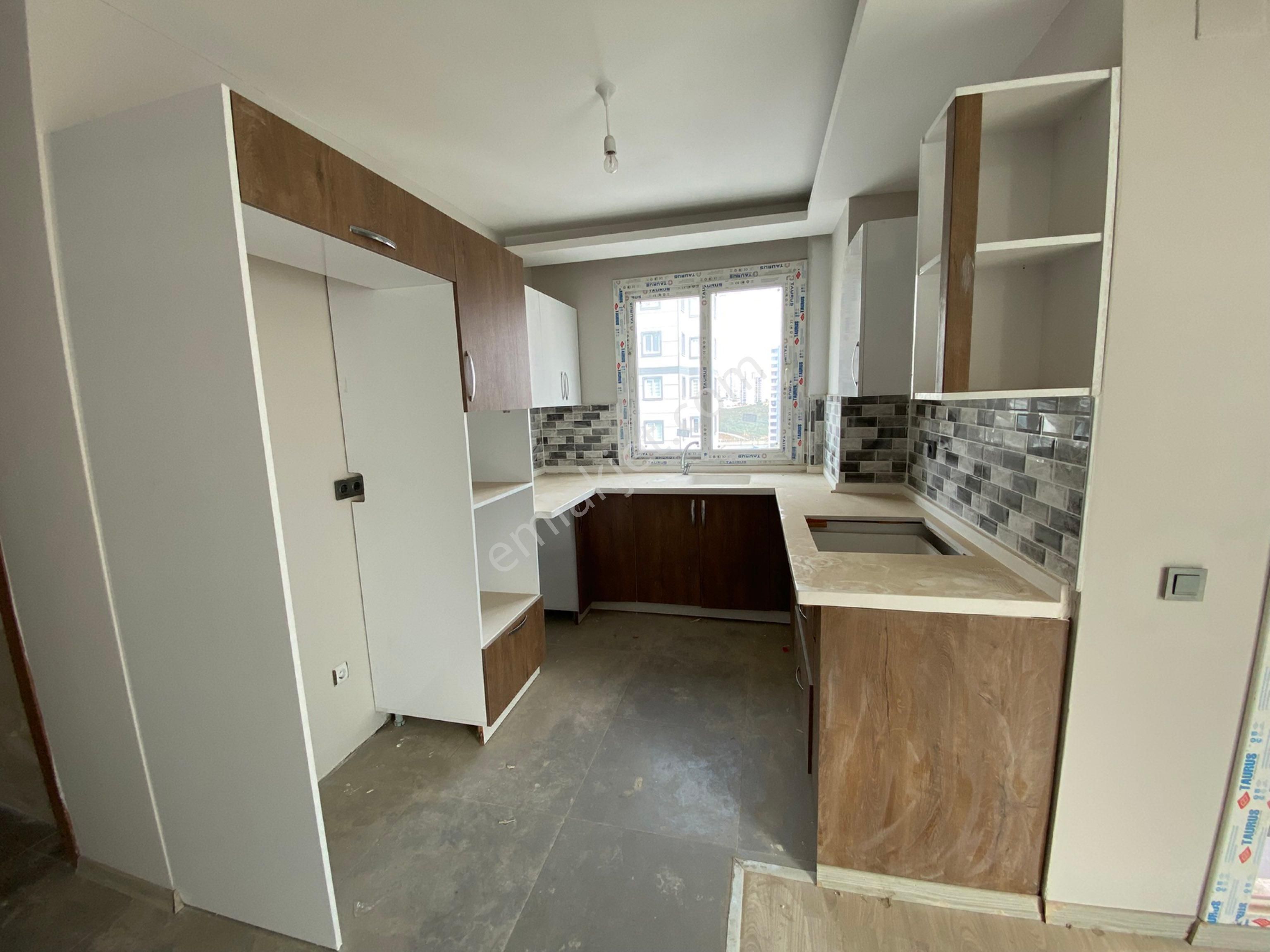 Atc'den Gültepe'de Üniversite Yanı-caddeye Yakın Kombili 2+1 Kiralık Daire - Görsel 9