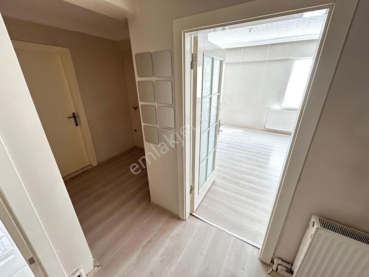 Sincan Mareşal Çakmak Mah 3+1 Yapılı Bağımsız Ters Dubleks Daire - Görsel 13