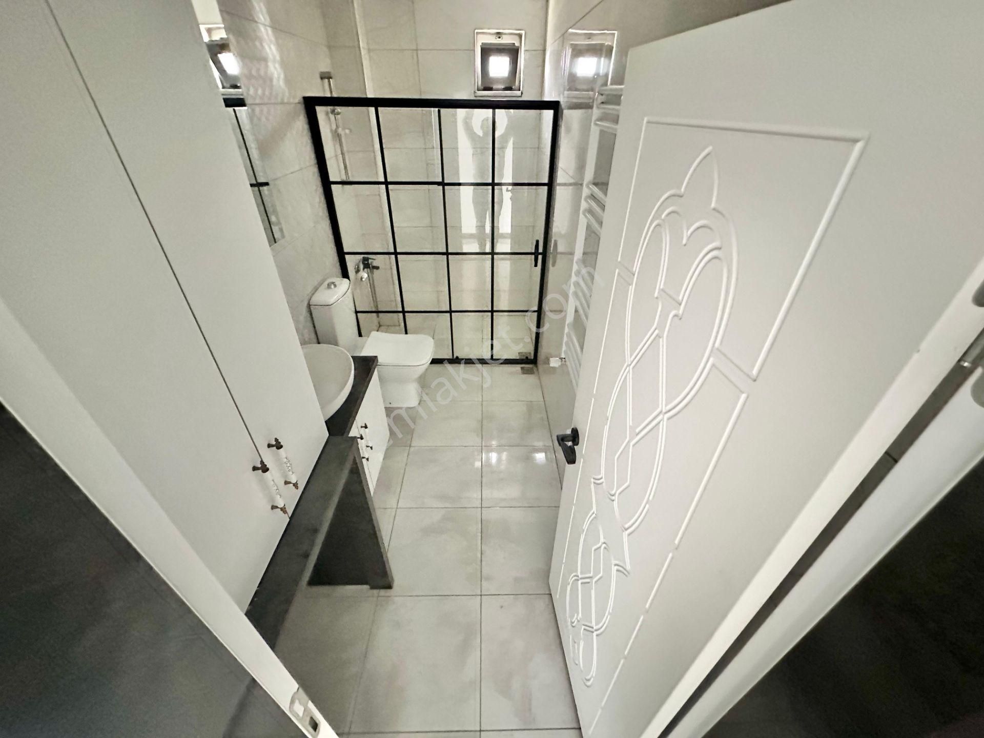 ꧁ay Emlaktan꧂akçay'da Kapalı Otoparklı Kombili Denize Yakın Asansörlü Satılık 2+1 Daire - Görsel 21