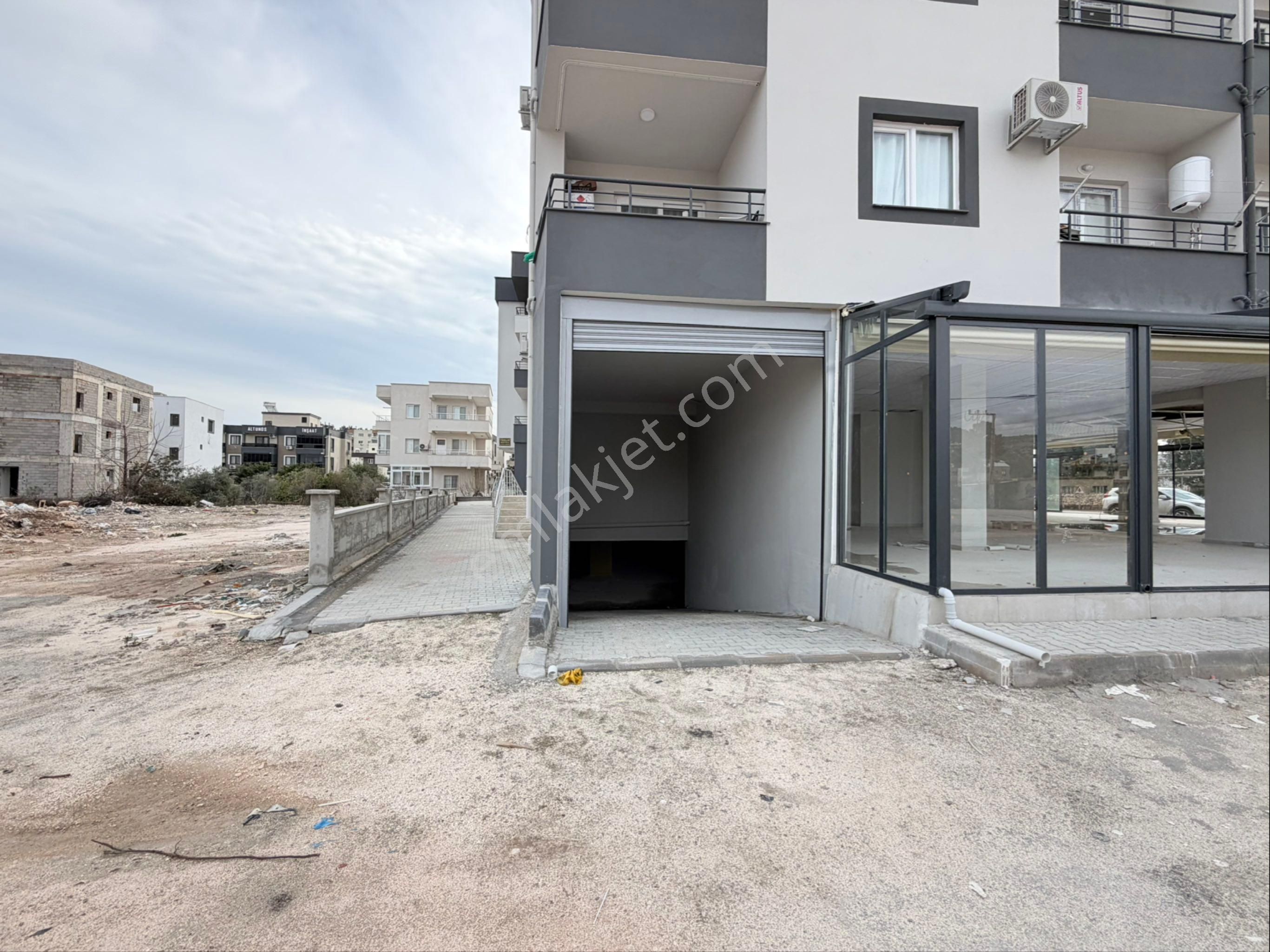Türe Gayrimenkul‘den Silifke Gazi Mahallesi Demokrasi Parkı Civarı Satılık 2 + 1 Daire - Görsel 5
