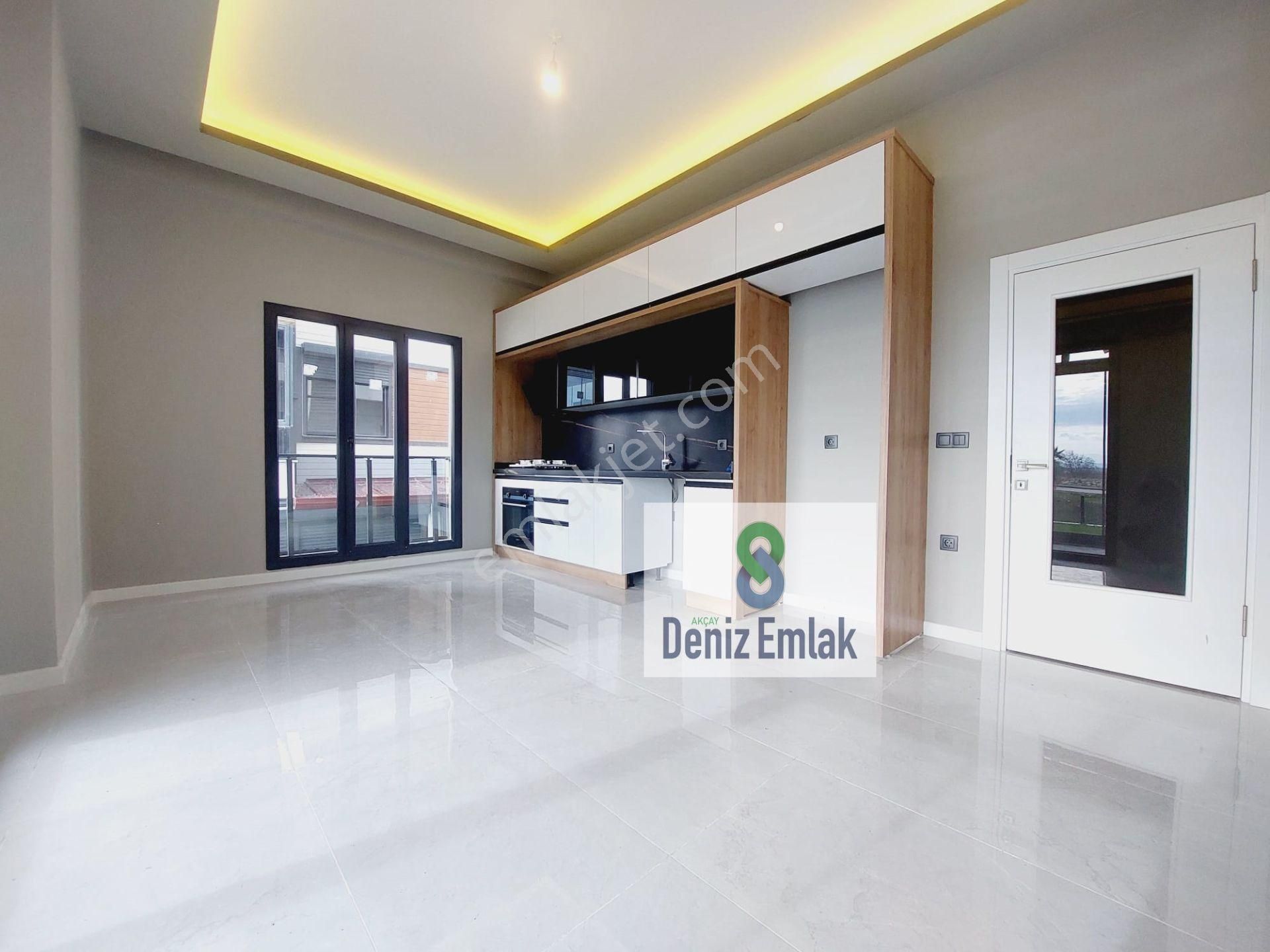 Denizden Akçayda Öncephe Kendine Ait Bahçeli Satılık 1+1 Lüks Daire. - Görsel 19