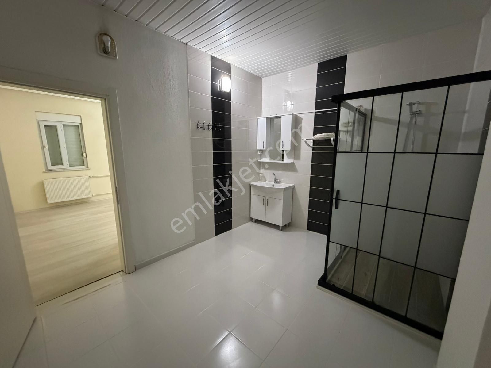 Das Gayrimenkulden Kökez Mahallesinde Satılık5+1 Dubleks Daire - Görsel 4