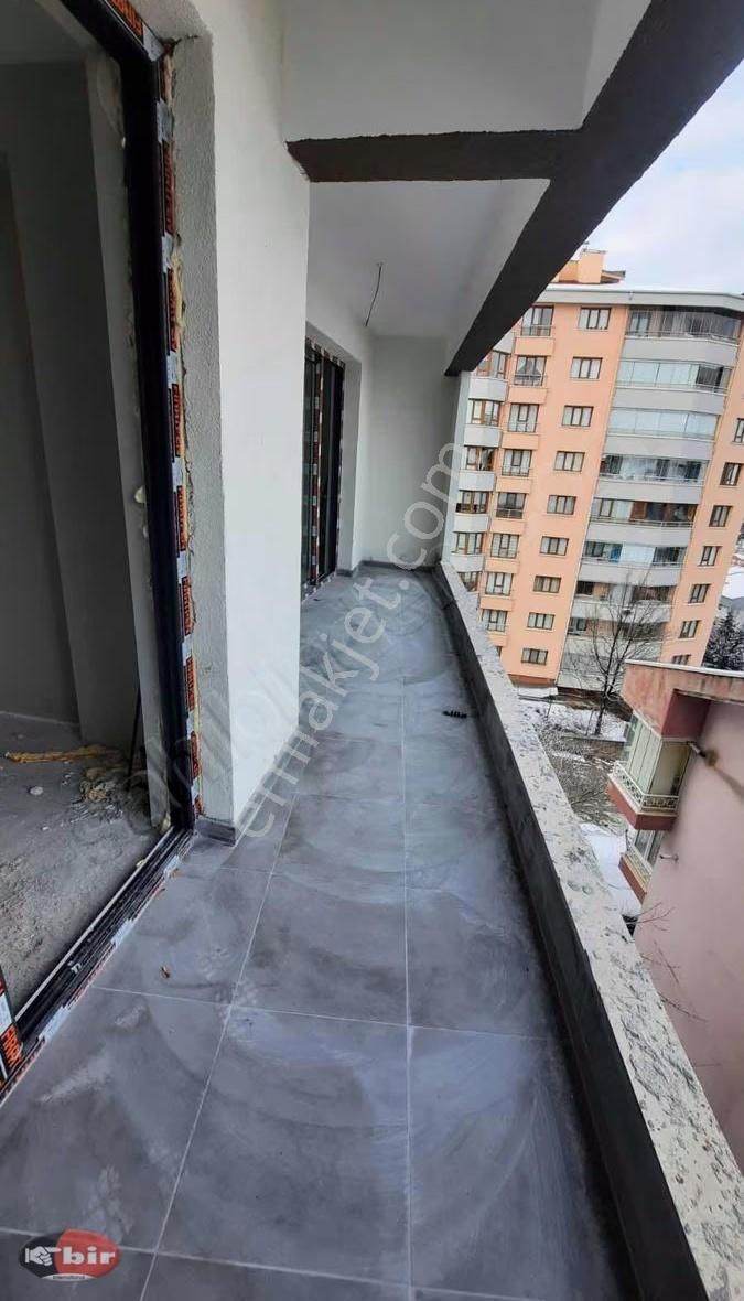 Ankara Manzaralı Satılıkyeni Bina Ara Kat Uygun Fiyat 1+1 Daire - Görsel 12