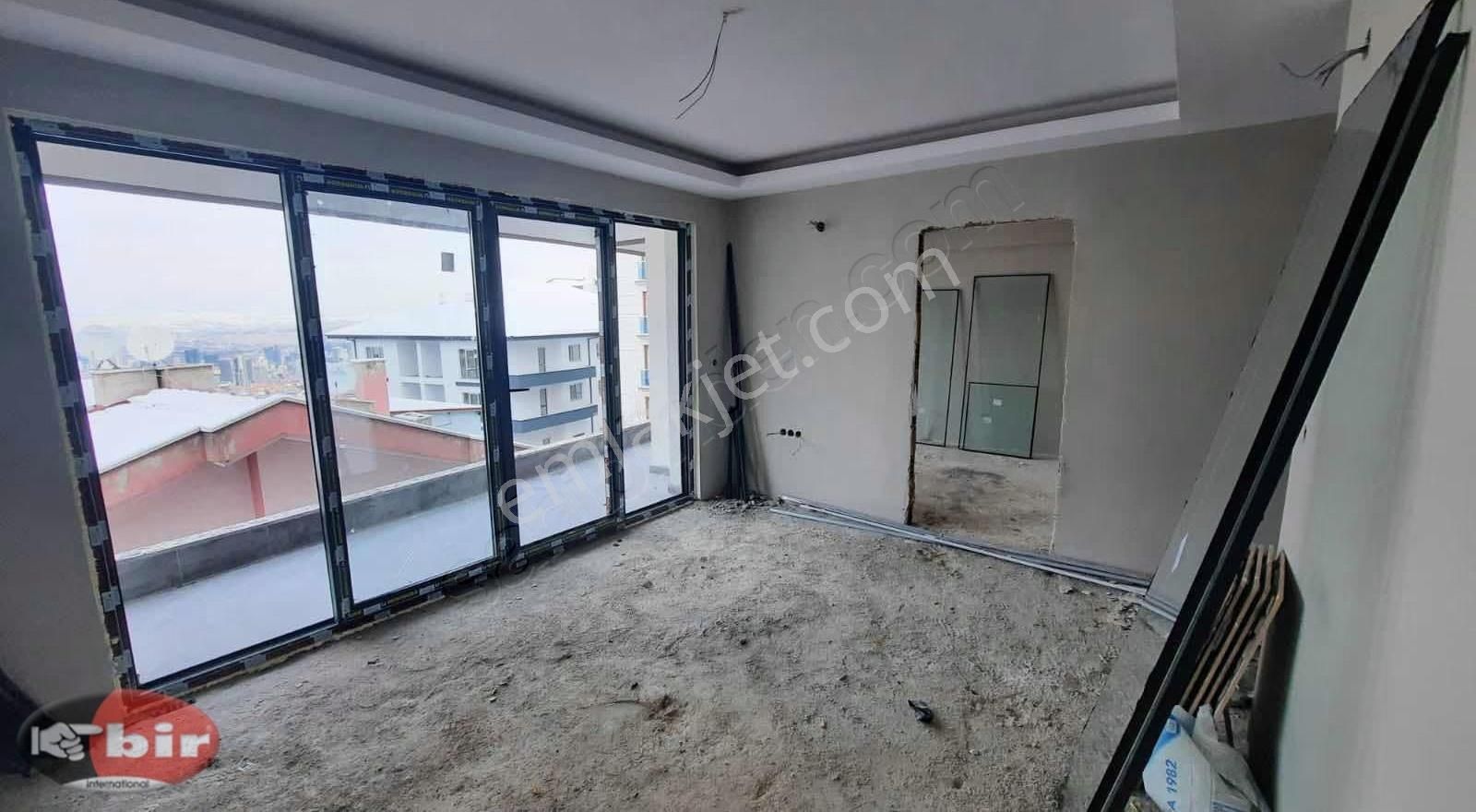 Ankara Manzaralı Satılıkyeni Bina Ara Kat Uygun Fiyat 1+1 Daire - Görsel 6