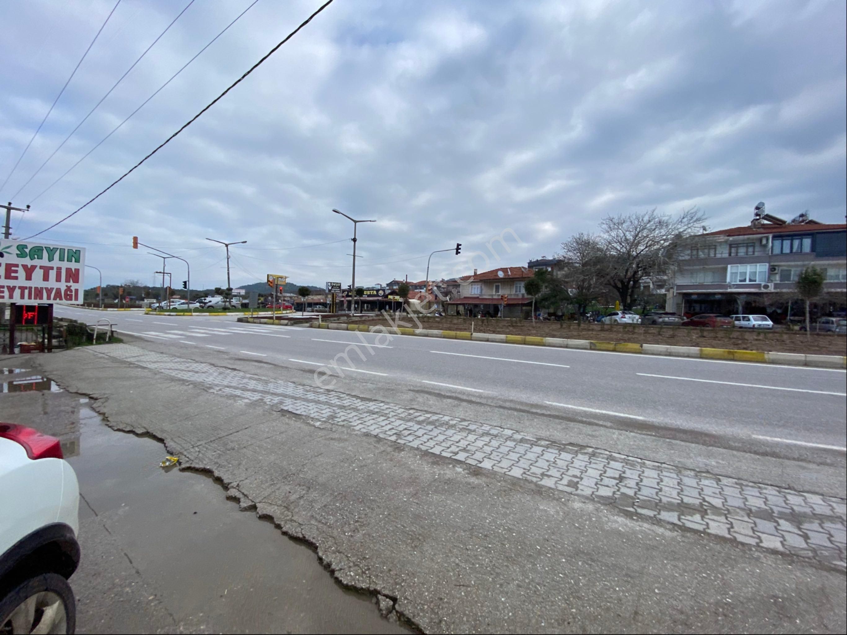 Karaağaç’ta 80 M2 Kapalı Balkonlu 1+1 Satılık Daire - Görsel 31