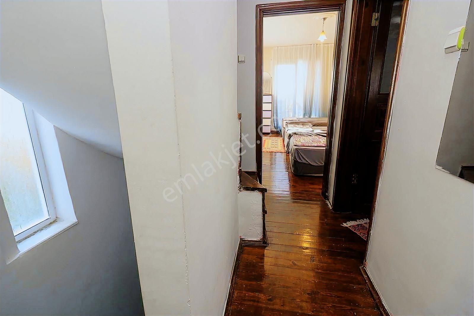 Mavişehir Sedef Koya Elli Adım Uzaklıkta Satılık Bahçe Dubleksi - Görsel 2