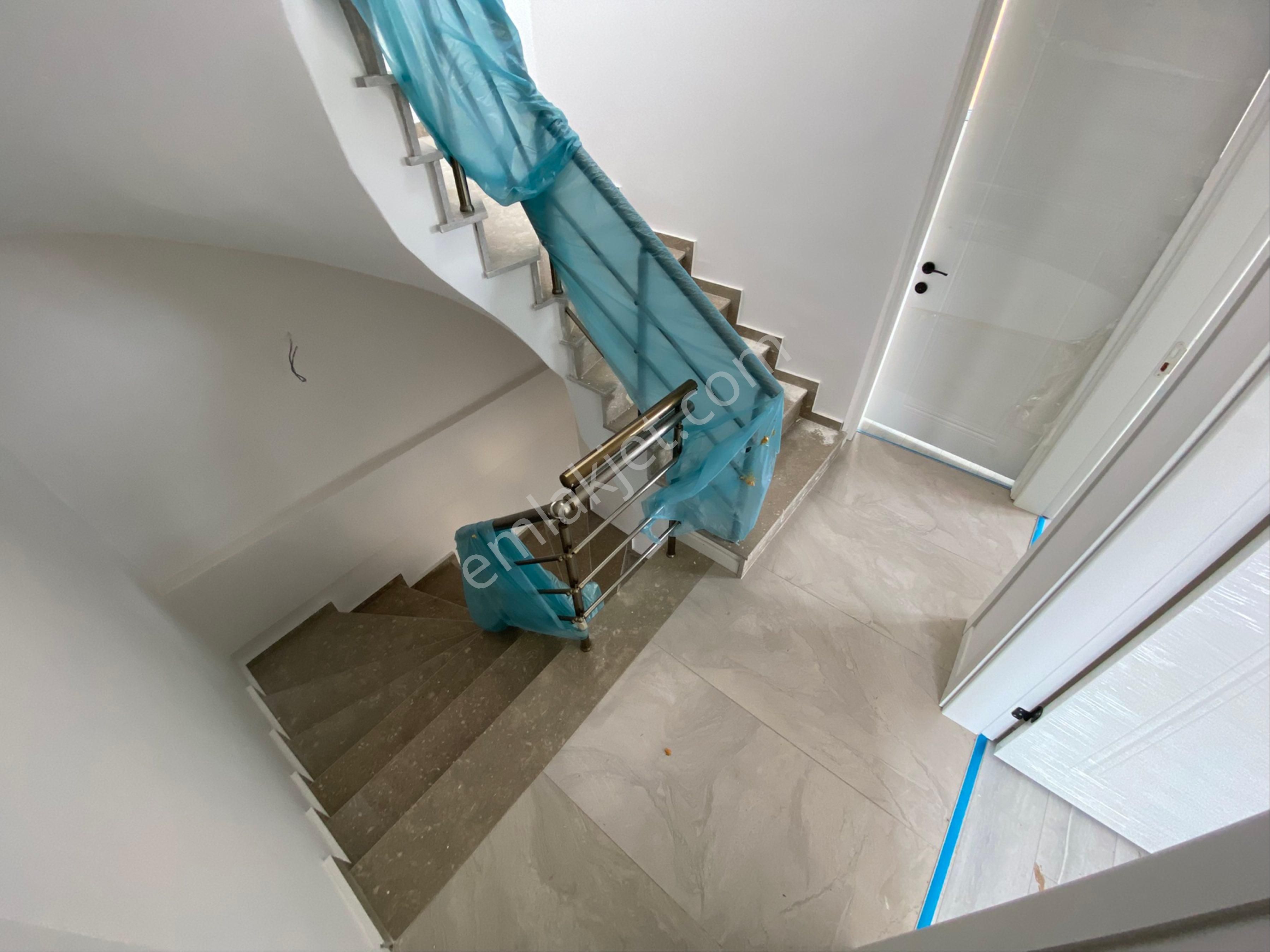 Gömeç Sahilde 3+1 Deniz Manzaralık Sıfır Satılık Lüx Villa - Görsel 26