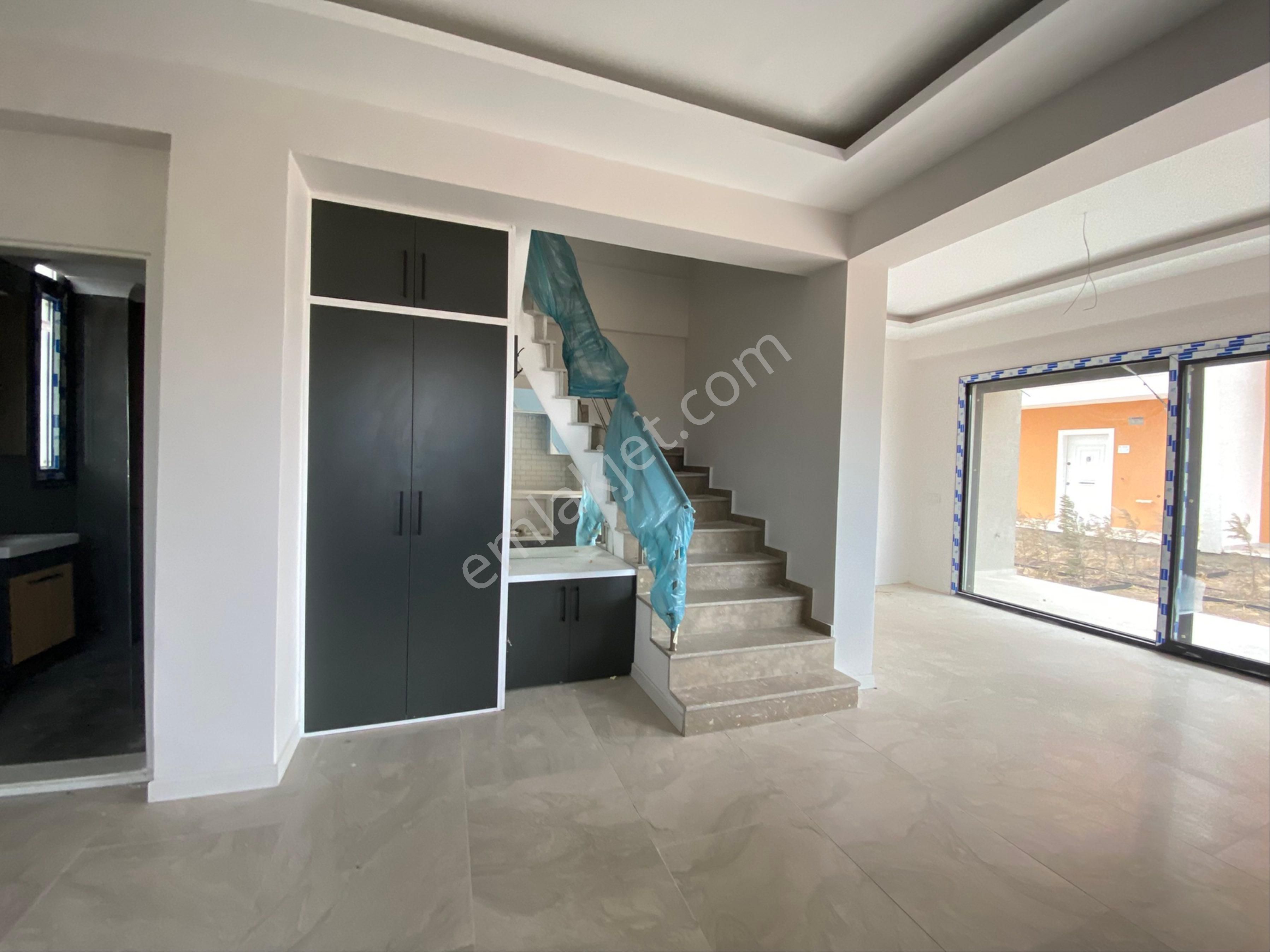 Gömeç Sahilde 3+1 Deniz Manzaralık Sıfır Satılık Lüx Villa - Görsel 30