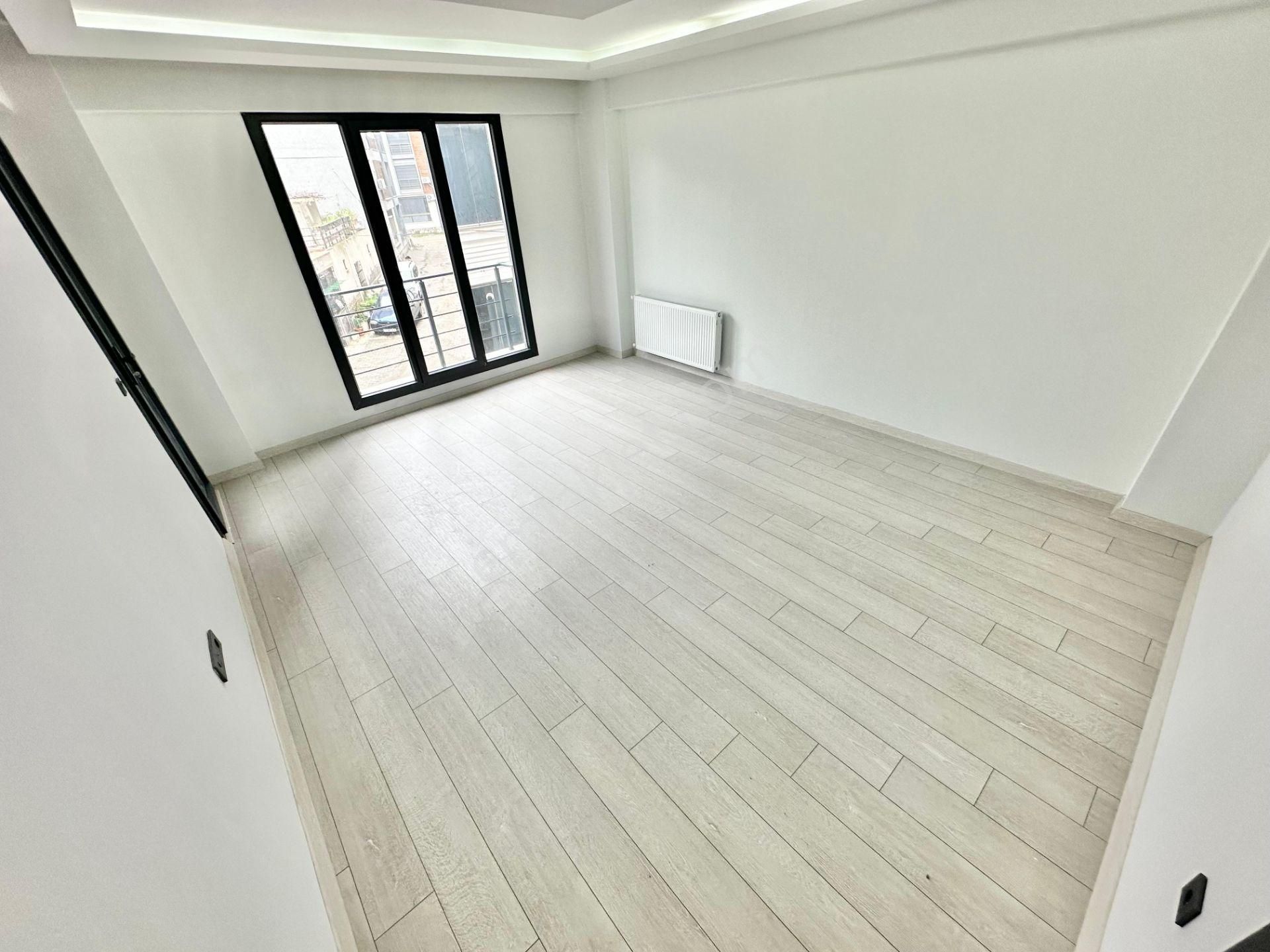 ꧁ay Emlaktan꧂akçay Merkezde Kombili Ön Cephe Ayrı Mutfaklı Satılık 2+1 Lüks Daire - Görsel 11