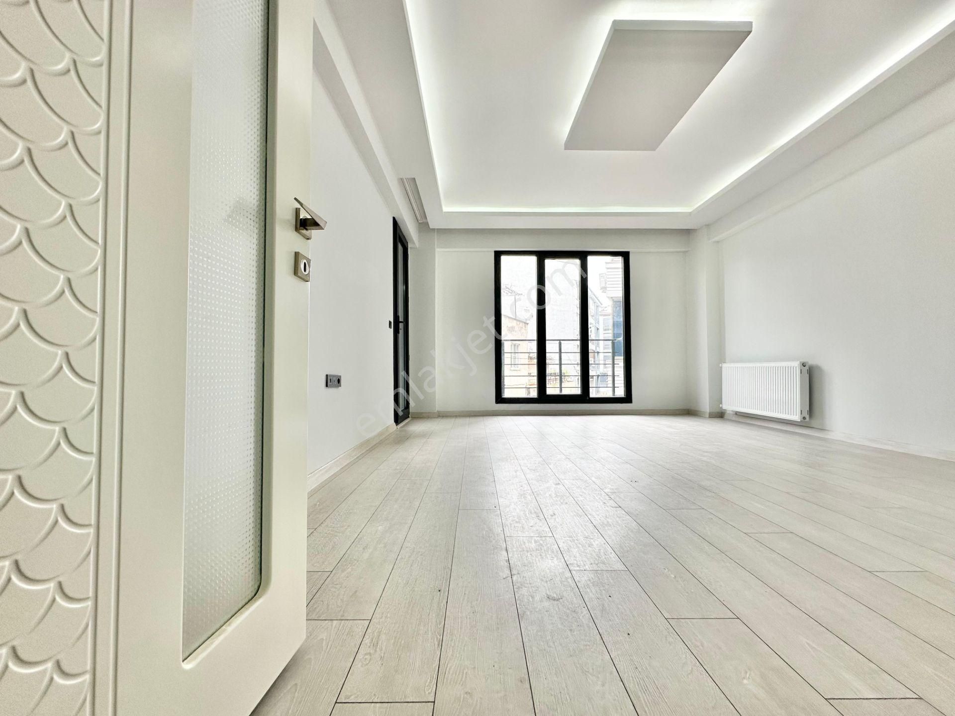 ꧁ay Emlaktan꧂akçay Merkezde Kombili Ön Cephe Ayrı Mutfaklı Satılık 2+1 Lüks Daire - Görsel 15