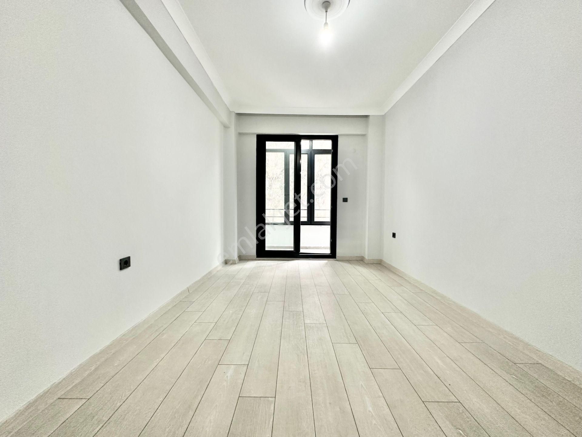 ꧁ay Emlaktan꧂akçay Merkezde Kombili Ön Cephe Ayrı Mutfaklı Satılık 2+1 Lüks Daire - Görsel 25