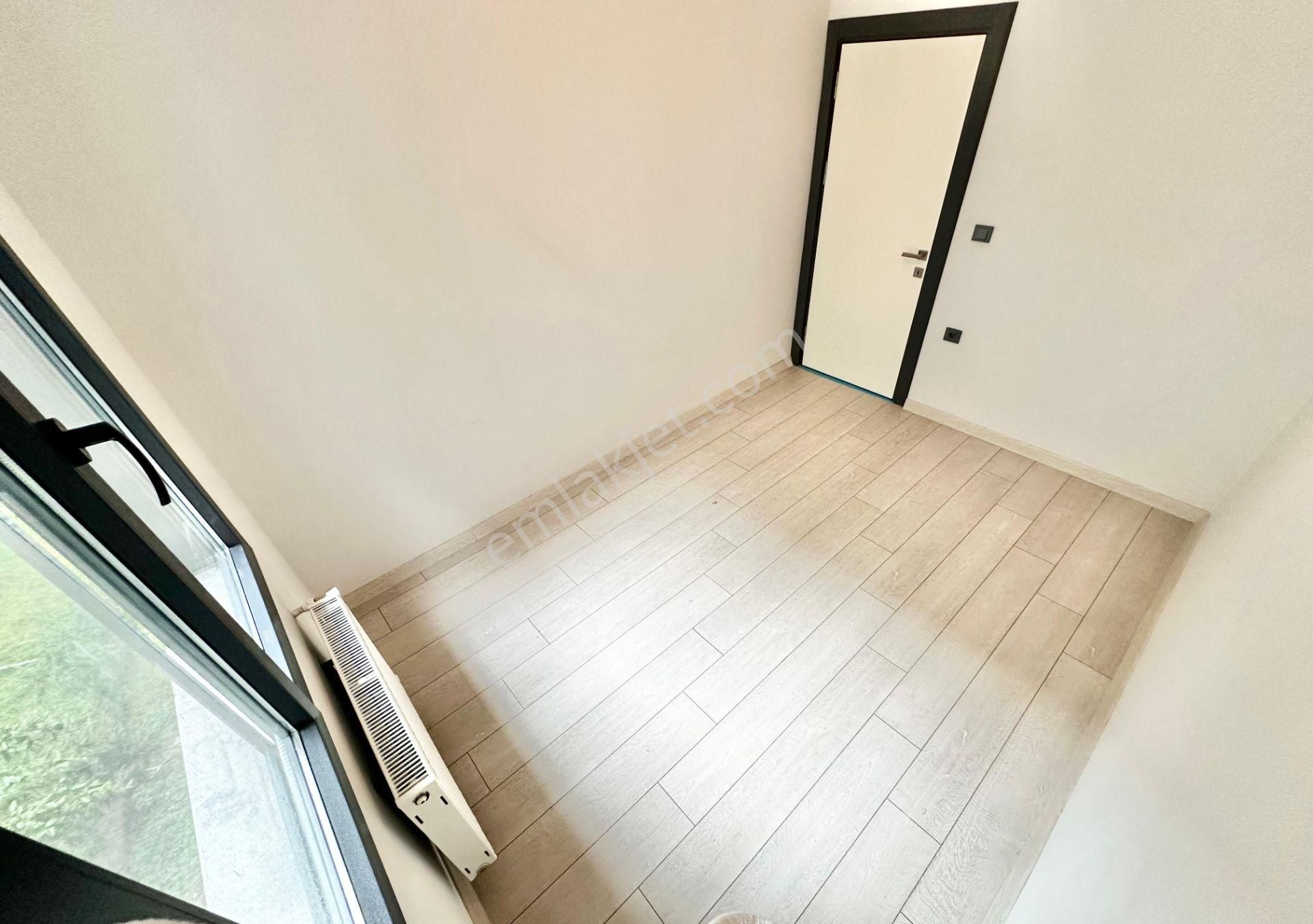 ꧁ay Emlaktan꧂akçay Merkezde Kombili Ön Cephe Ayrı Mutfaklı Satılık 2+1 Lüks Daire - Görsel 32