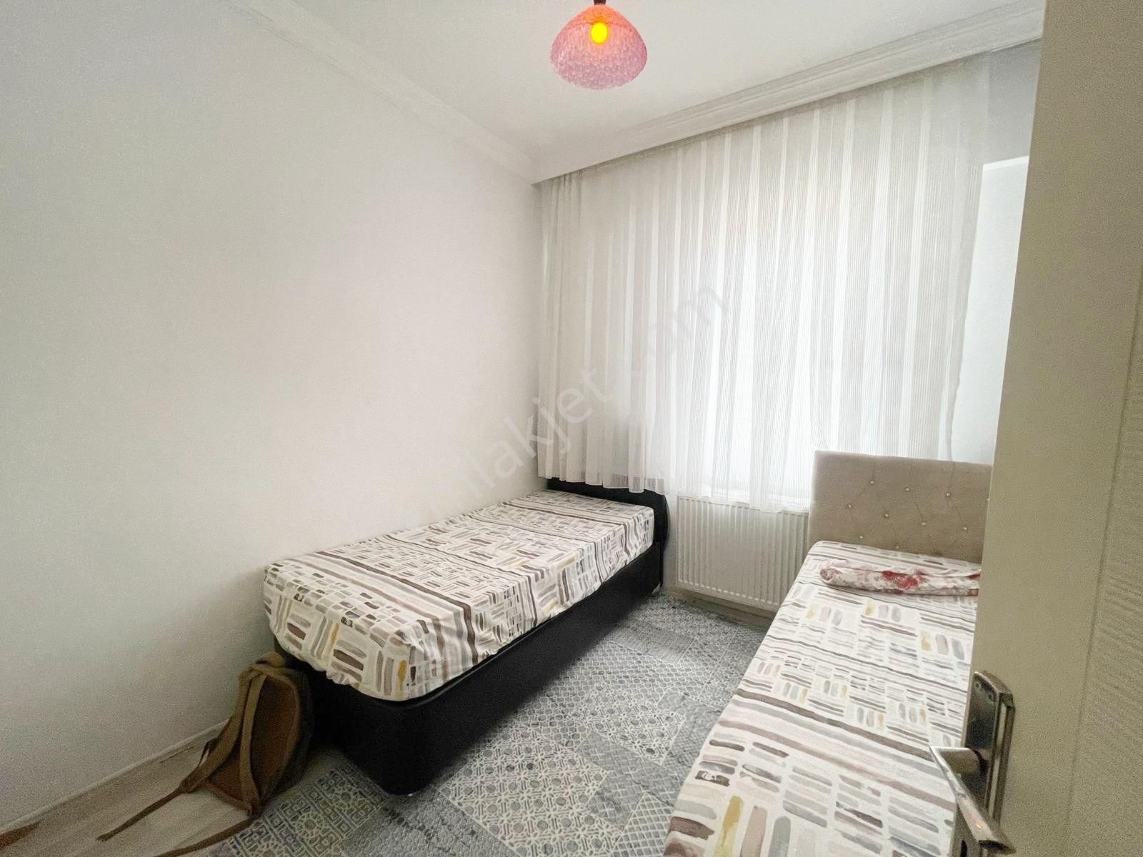 Selimiye'de Siteiçi Bakımlı Merkezi Konumda 2+1 Daire - Görsel 10