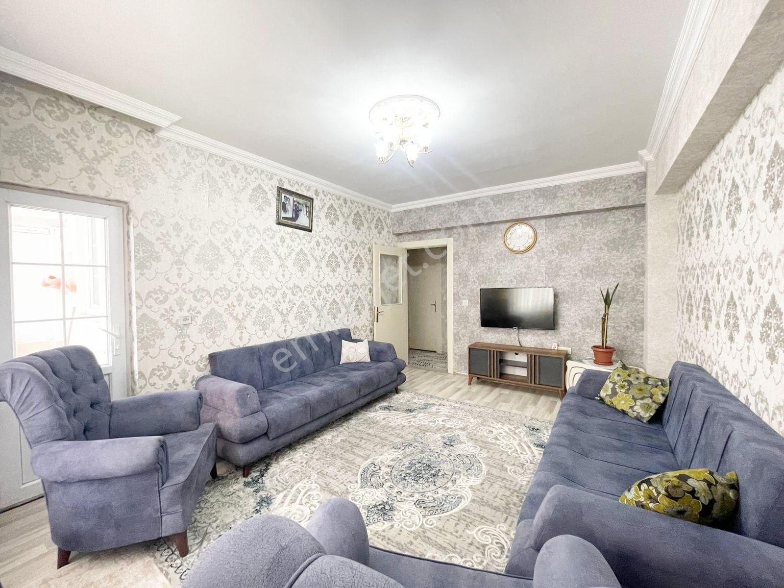 Selimiye'de Siteiçi Bakımlı Merkezi Konumda 2+1 Daire - Görsel 7