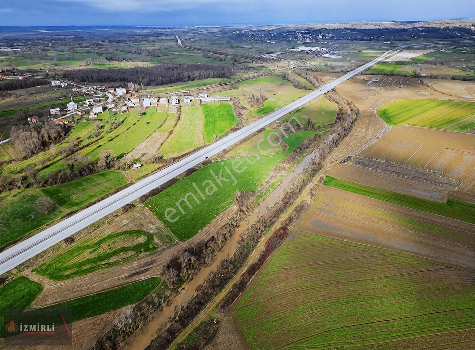 Sakarya-kaynarca Yol Üstünde Yola 80m Cepheli Satılık Tarla - Görsel 8