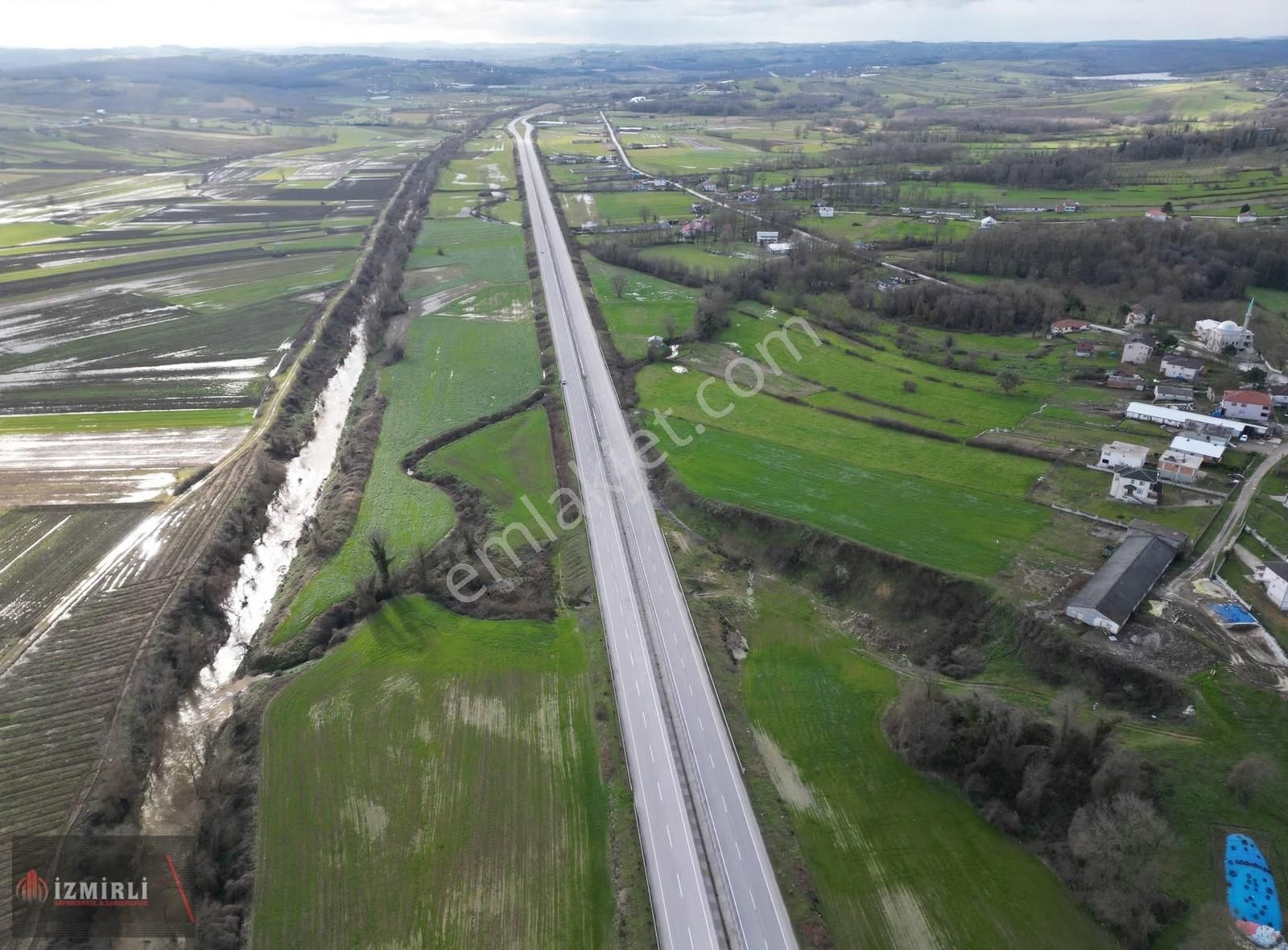 Sakarya-kaynarca Yol Üstünde Yola 80m Cepheli Satılık Tarla - Görsel 6
