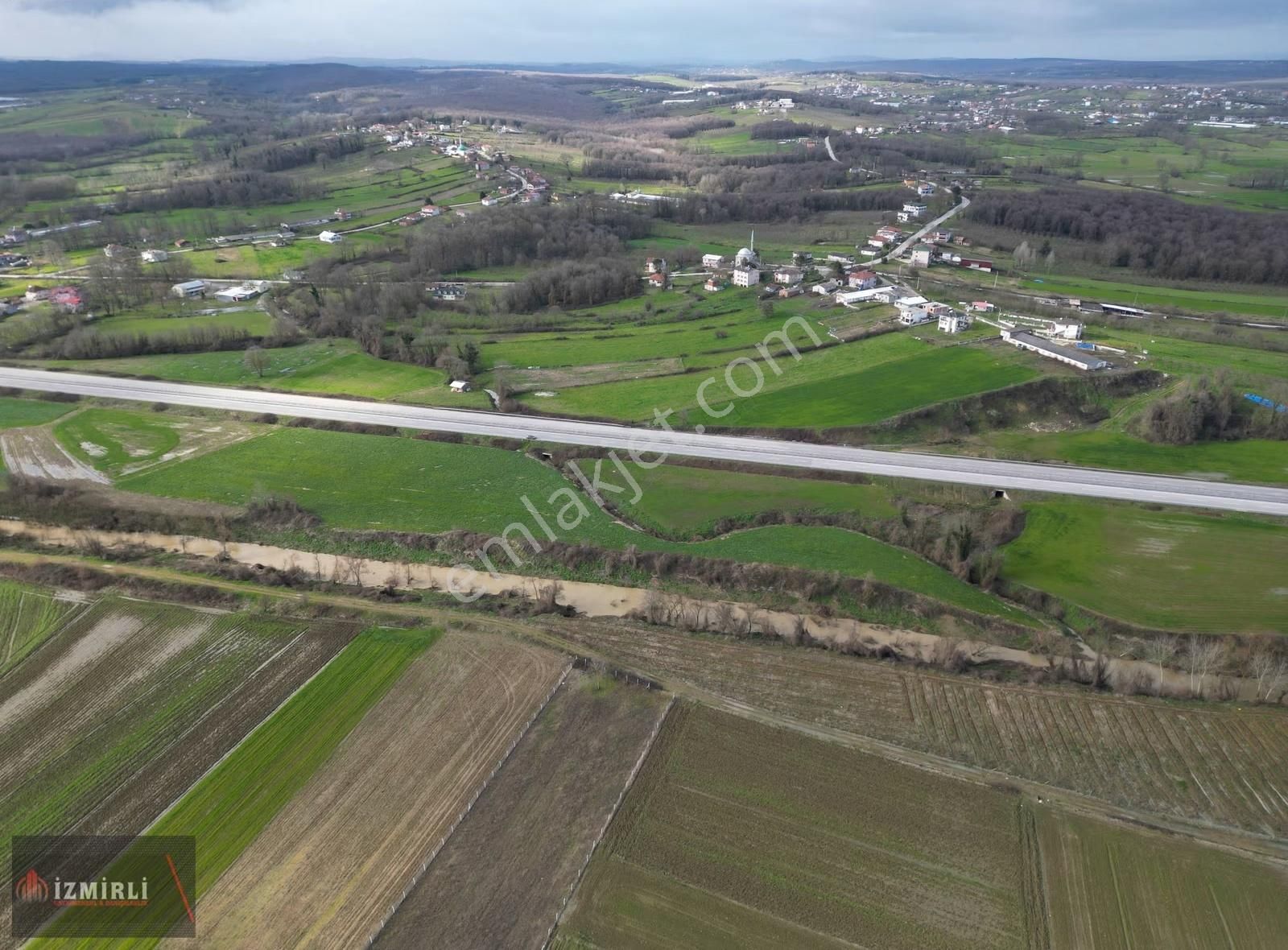 Sakarya-kaynarca Yol Üstünde Yola 80m Cepheli Satılık Tarla - Görsel 21