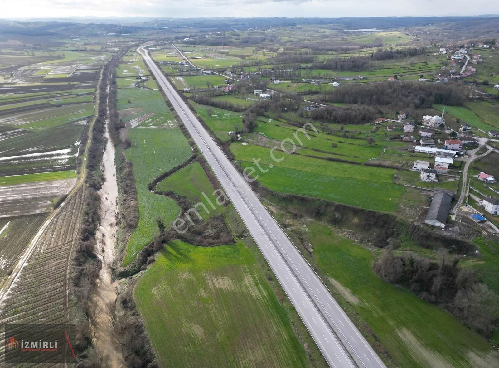 Sakarya-kaynarca Yol Üstünde Yola 80m Cepheli Satılık Tarla - Görsel 9