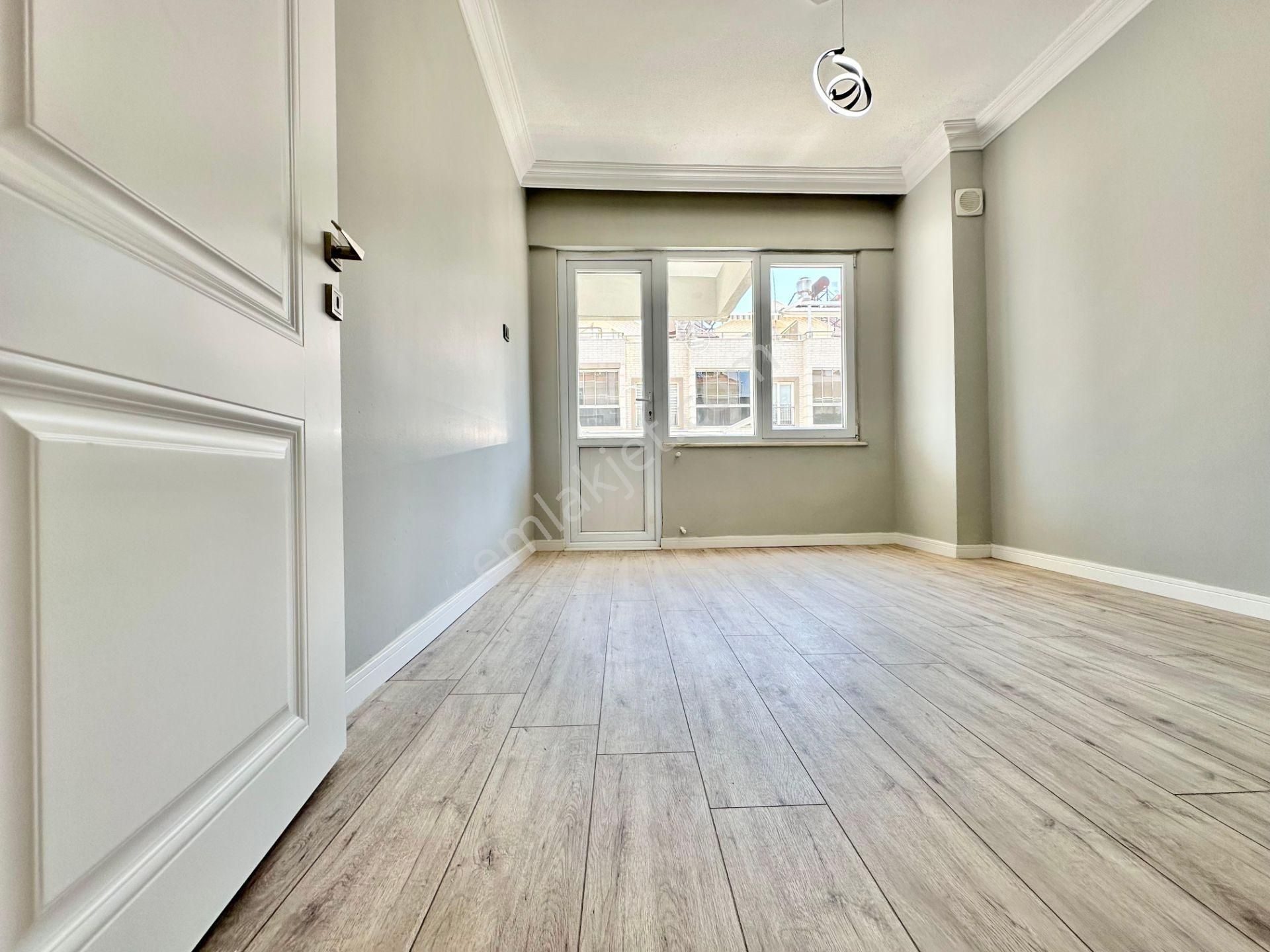 ꧁ay Emlaktan꧂akçay'da Denize Yakın Tasarım Harikası Arakat Ön Cephe Çift Wc Satılık 2+1 Lüx Daire - Görsel 16