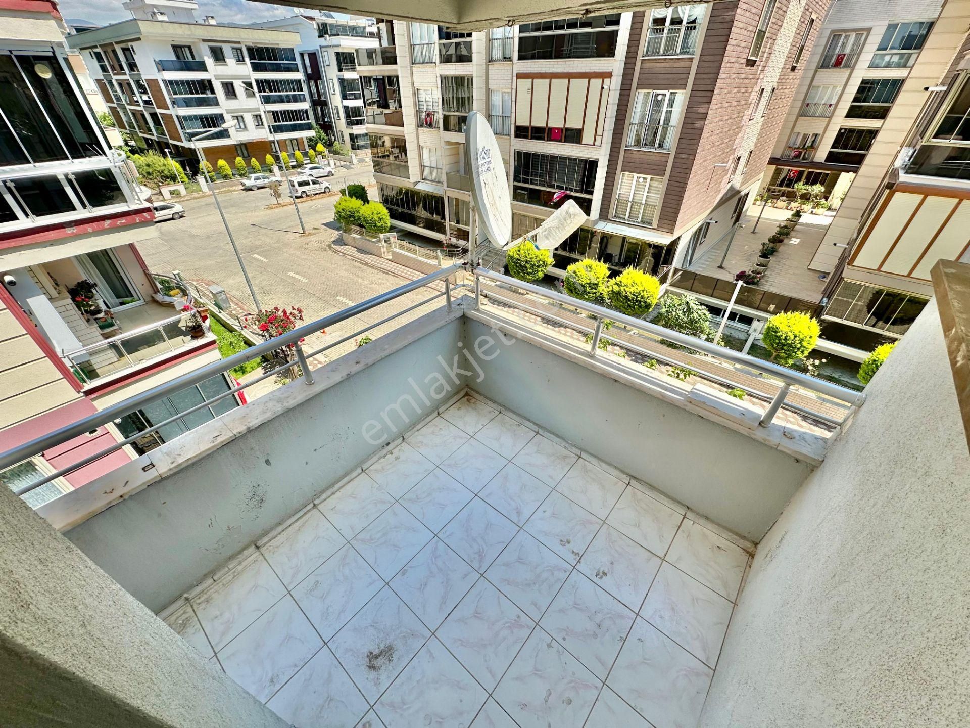 ꧁ay Emlaktan꧂akçay'da Denize Yakın Tasarım Harikası Arakat Ön Cephe Çift Wc Satılık 2+1 Lüx Daire - Görsel 17