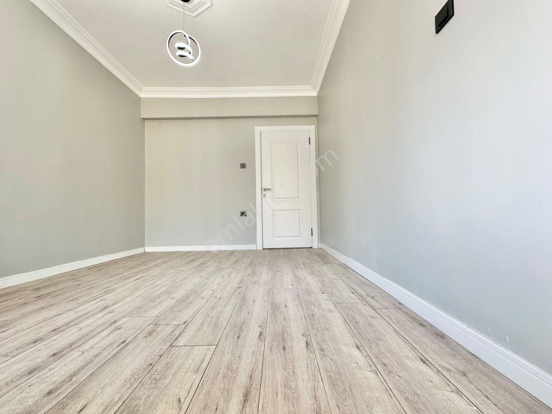 ꧁ay Emlaktan꧂akçay'da Denize Yakın Tasarım Harikası Arakat Ön Cephe Çift Wc Satılık 2+1 Lüx Daire - Görsel 18