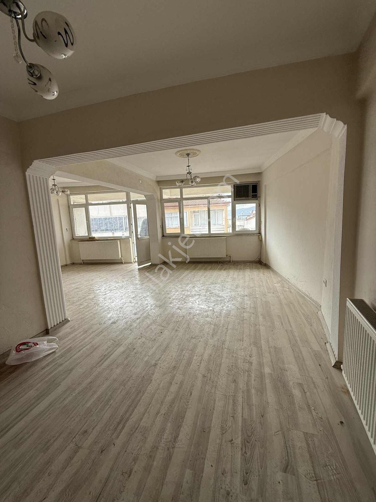 Yatağan Çarşı İçinde 2+1 Kiralık Daire - Görsel 27