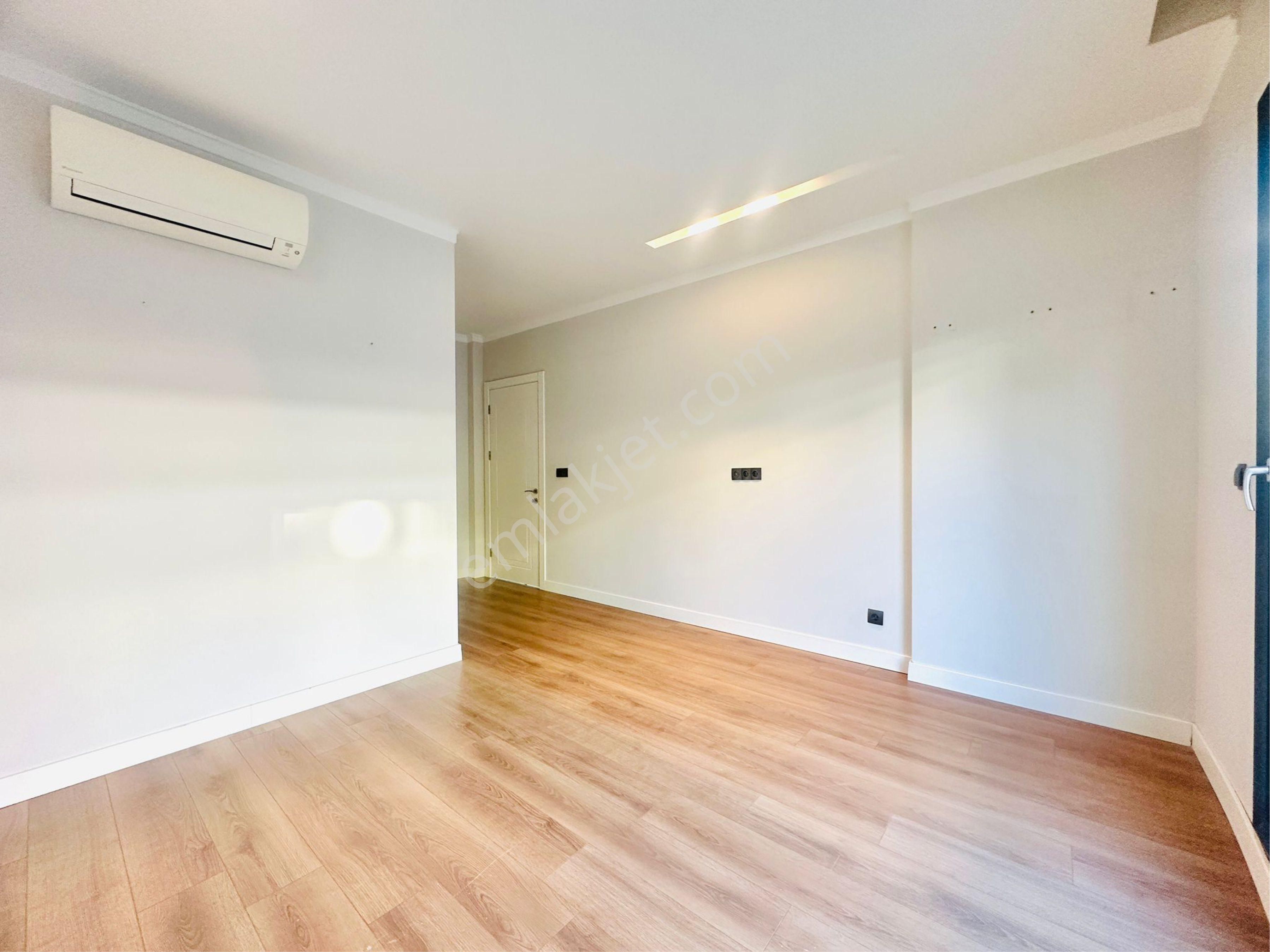 Kadınlar Denizi'nde Full Deniz Manzaralı 2+1 Satılık Daire - Görsel 8