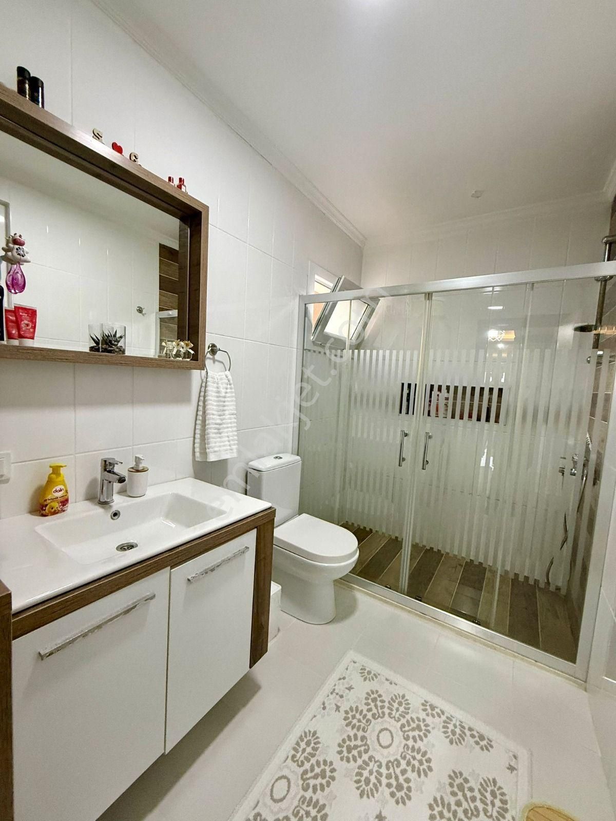 Değirmendere Mah De Havuzlu Site İçi Emsalsiz Genişlikte Satılık 1+1 Daire !! - Görsel 13